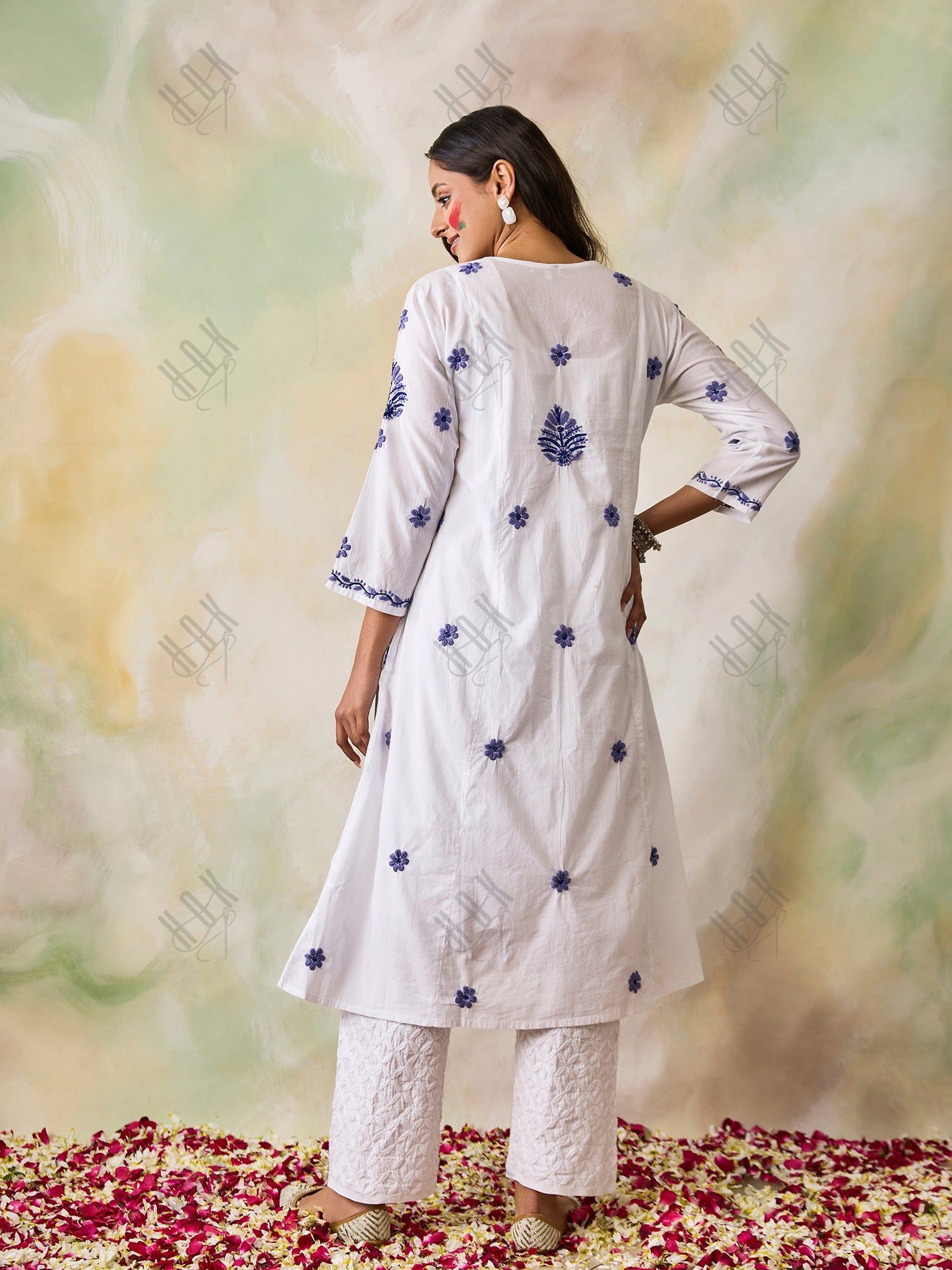 Hand Embroidery Chikankari Long Kurti for Women | Stylish Casual | Fancy| White with Blue