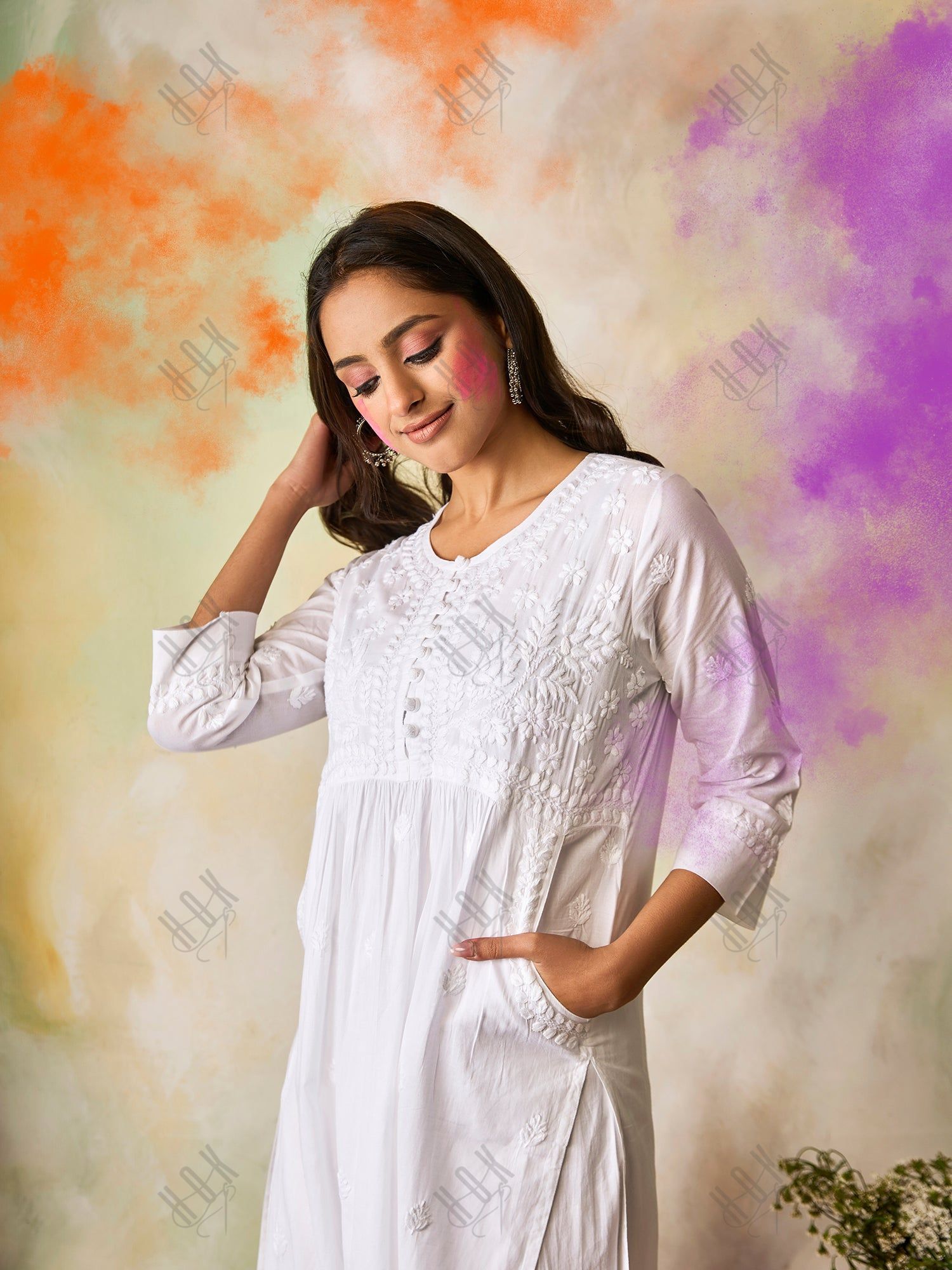 Hand embroidery Chikankari Long Kurta-White