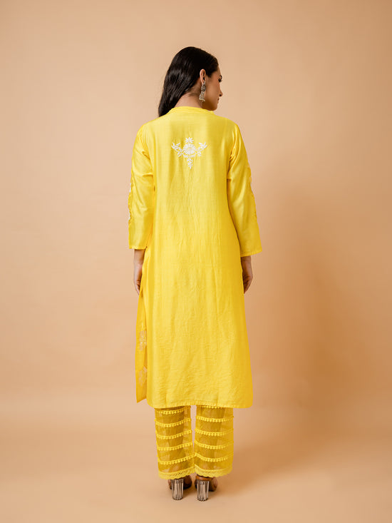 Load image into Gallery viewer, Fizaa Yellow Chikankari Chanderi Silk Kurta

