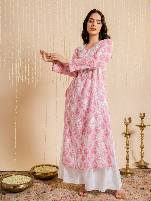 Mahima in Fizaa Chikankari Kurta in Mul cotton in Pink Print