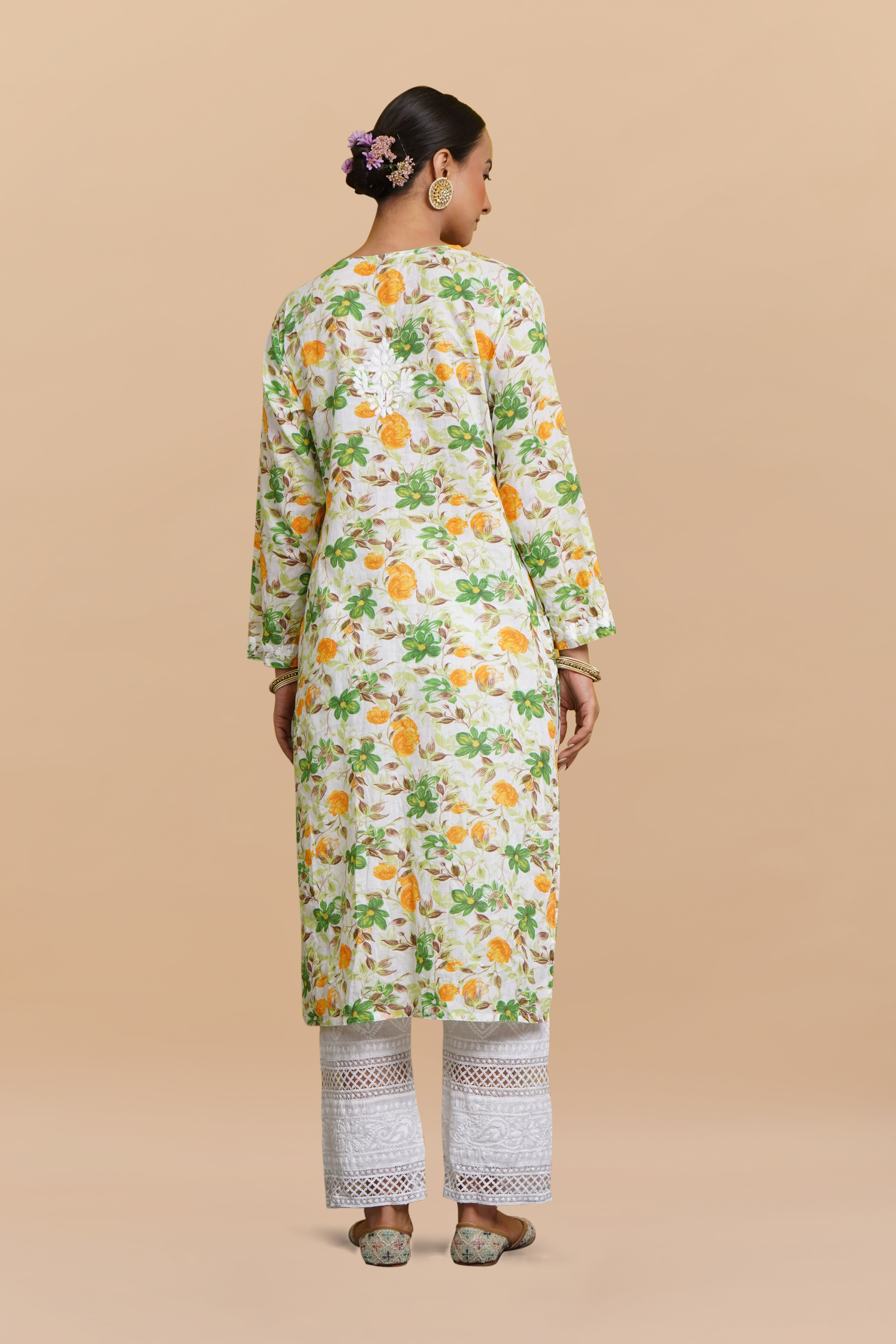 Saba Chikankari Kurta in Mul cotton in Green Floral