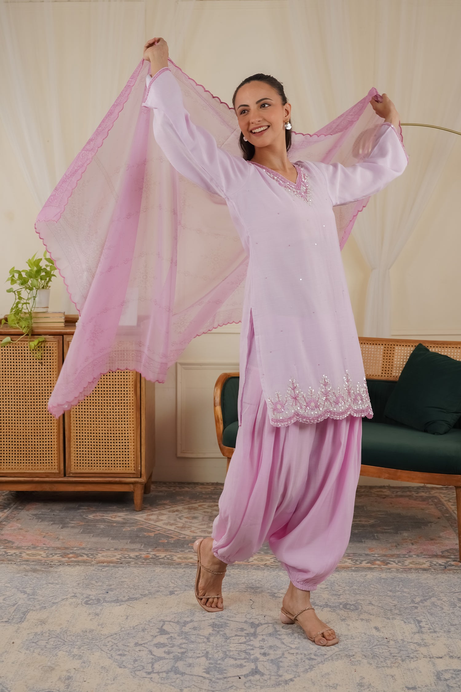 Pure Sequin Mul Chanderi Silk Embroidered Kurta Set - Pastel Pink