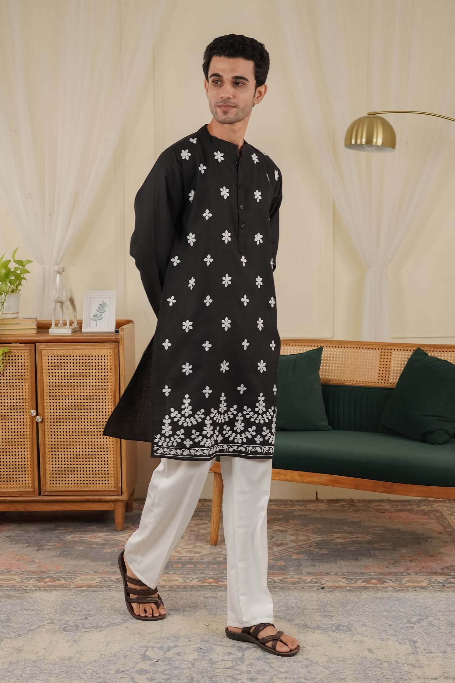 Men’s Kashmiri Aari Embroidered Kurta Ruby Cotton - Black