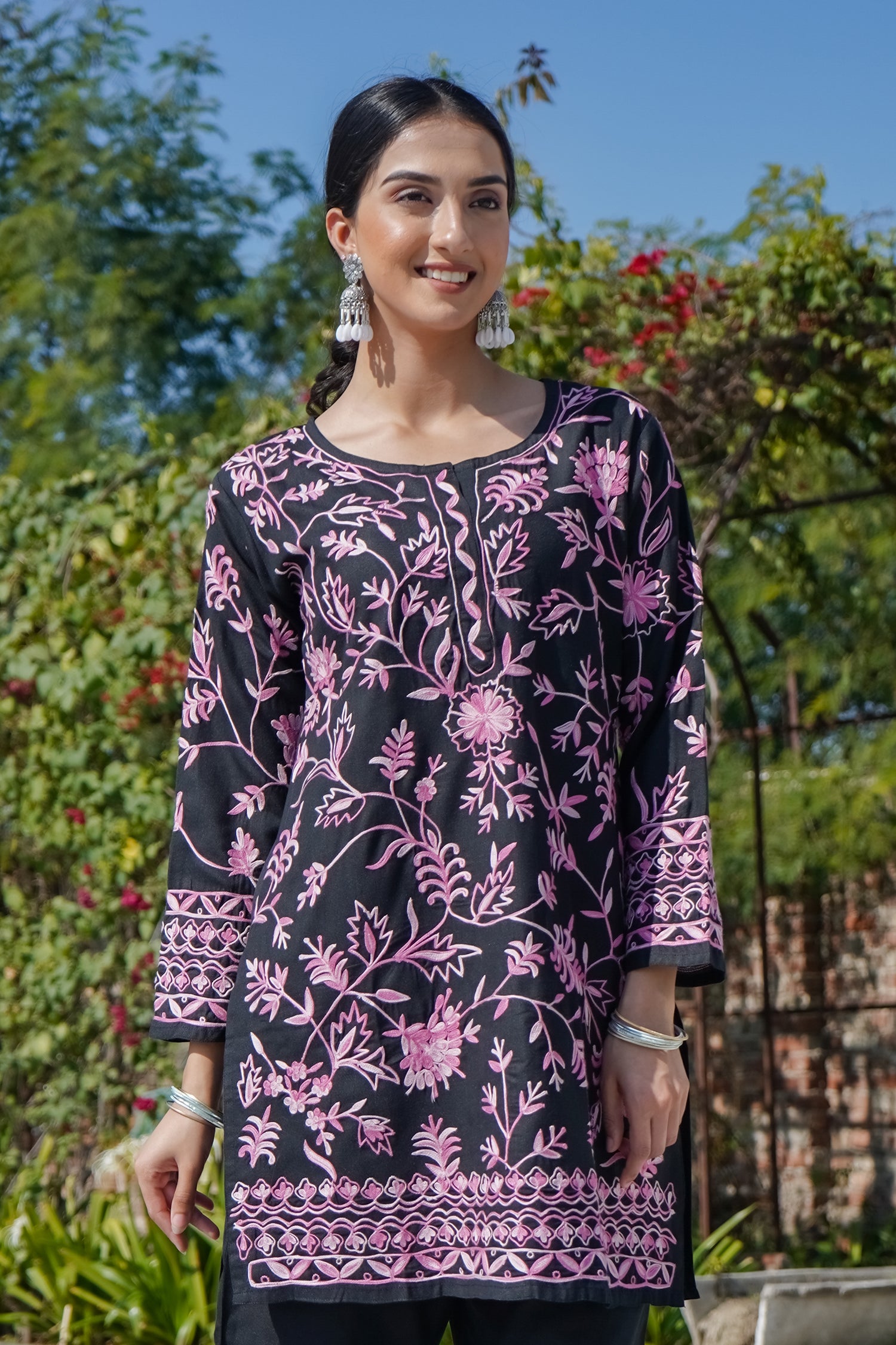 Kashmiri Aari Work Cotton Kurta Set - Black with Pink