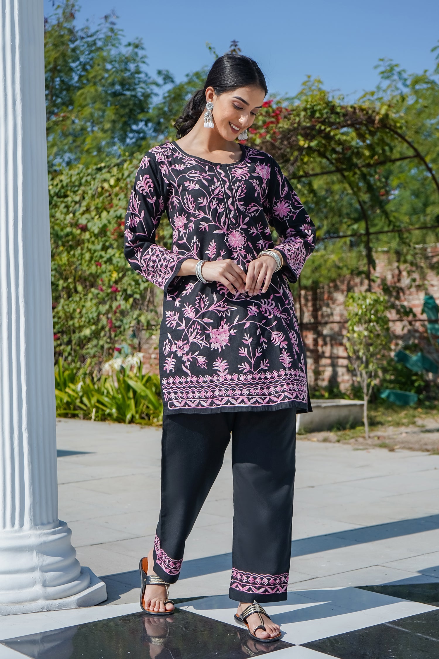 Kashmiri Aari Work Cotton Kurta Set - Black with Pink