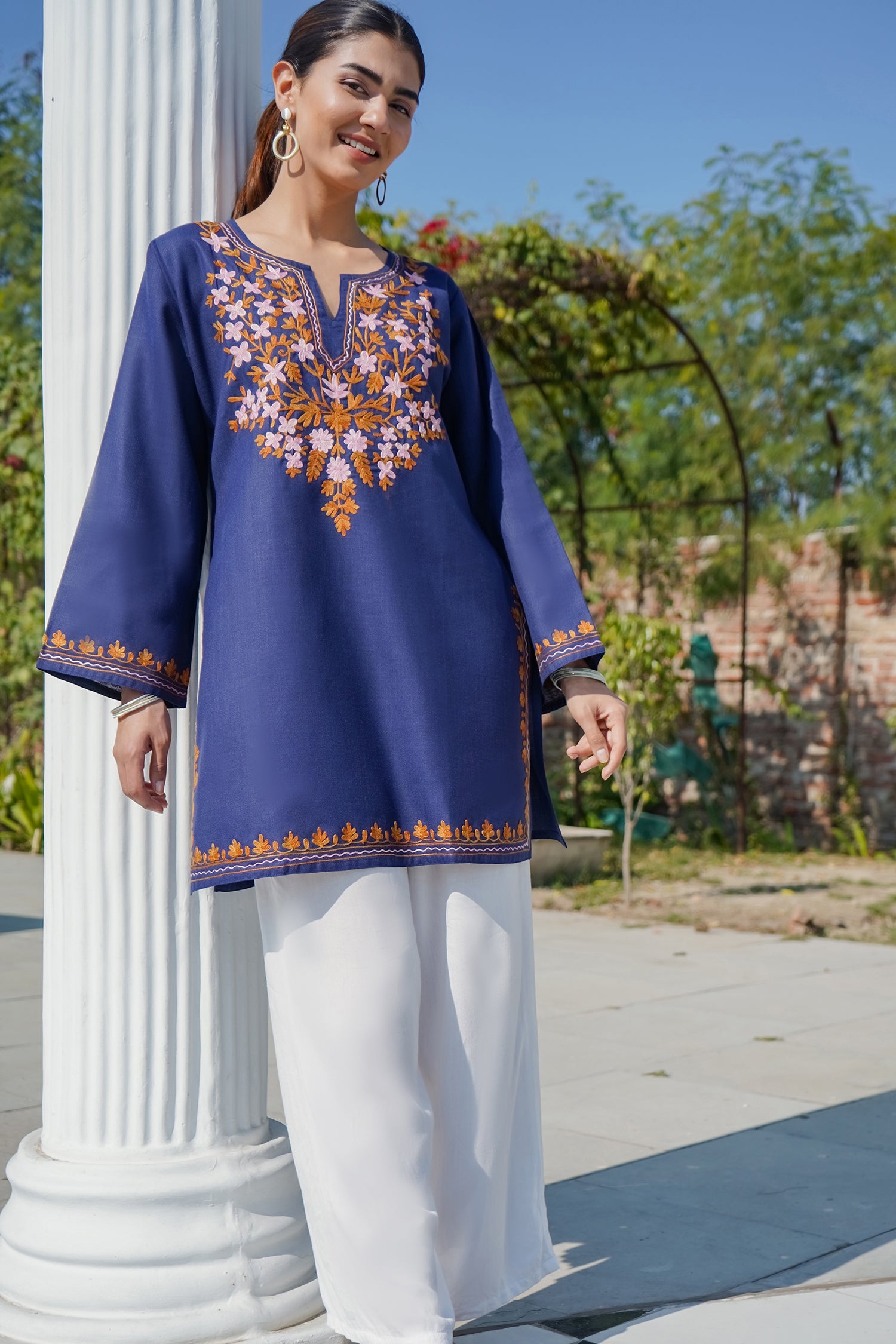 Kashmiri Aari Work Cotton Short Kurta – Navy Blue