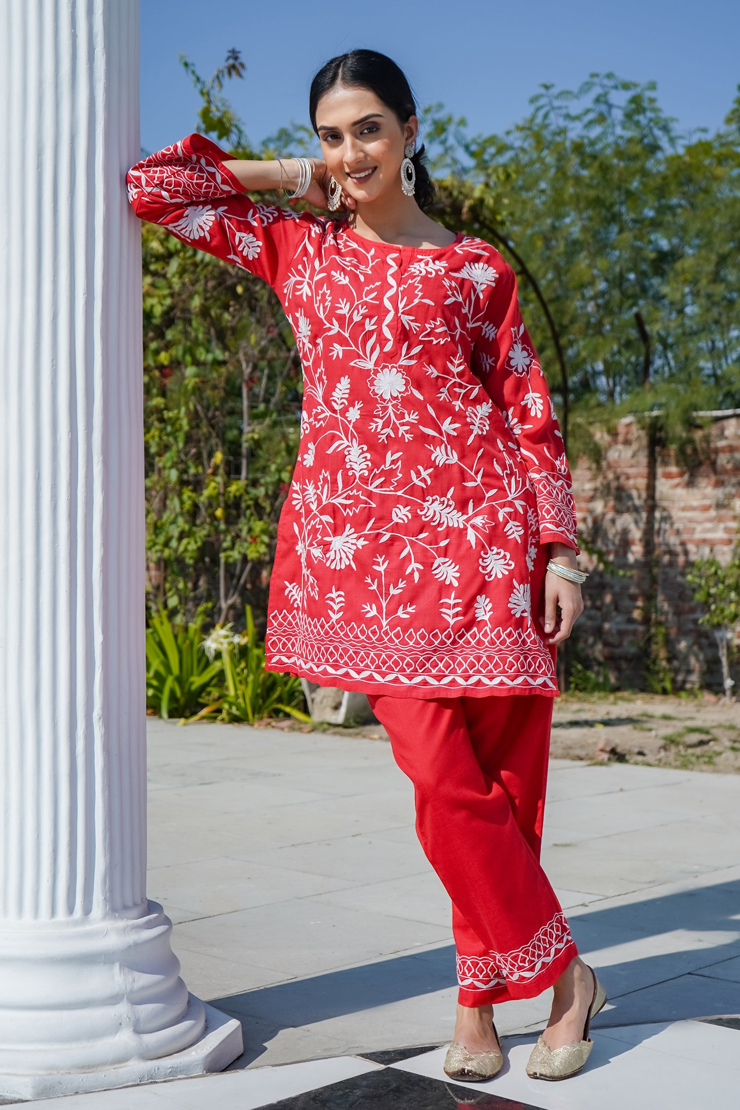 Kashmiri Aari Work Cotton Kurta Set - Red With White