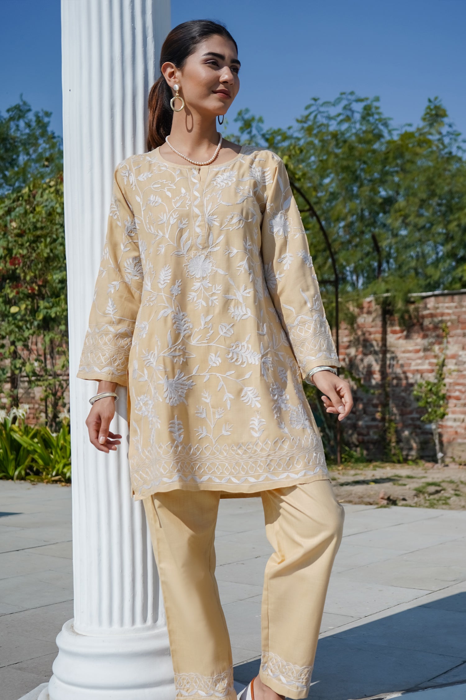 Kashmiri Aari Work Cotton Kurta Set - Beige With White 