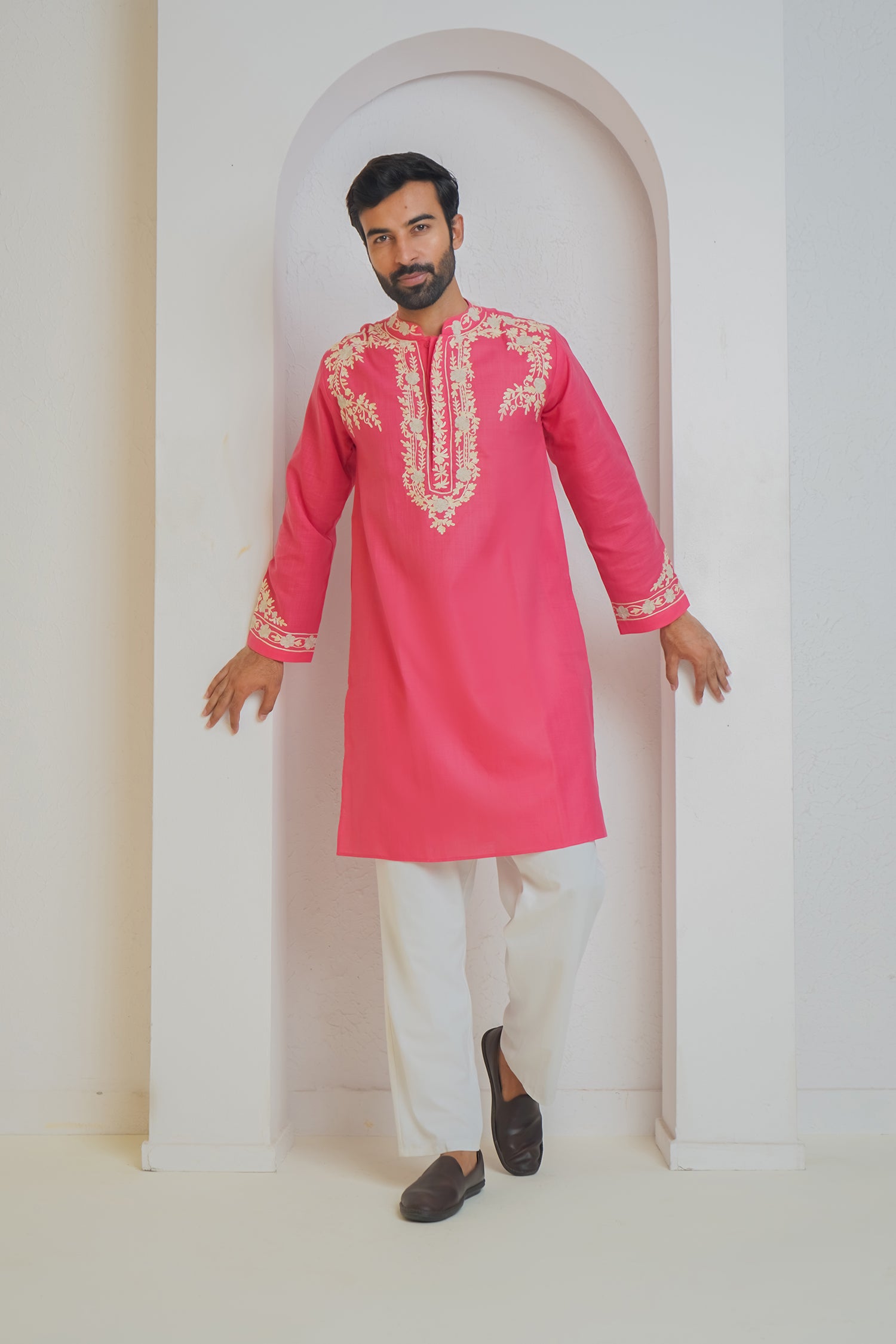 Cotton Arri Work Kurta for Men – Pink