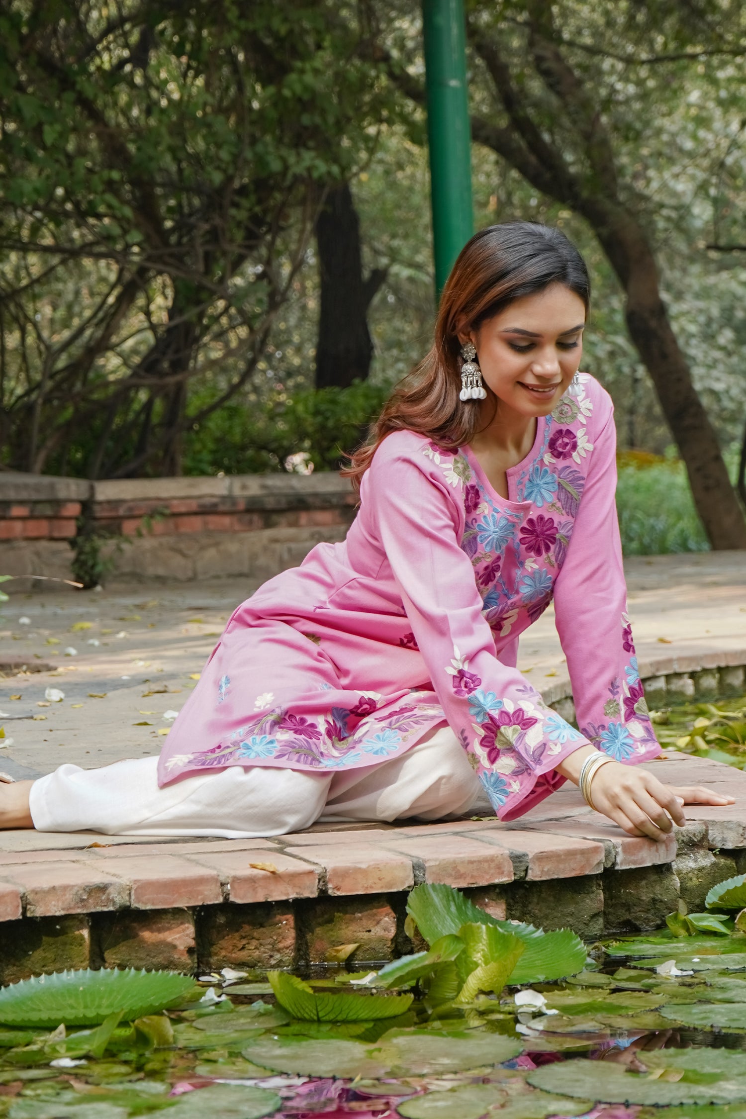 Woollen Kashmiri Pink Kurta