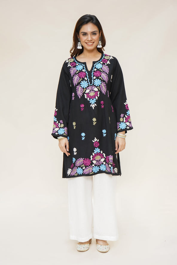 Sakshi in Woollen Kashmiri Black Kurta
