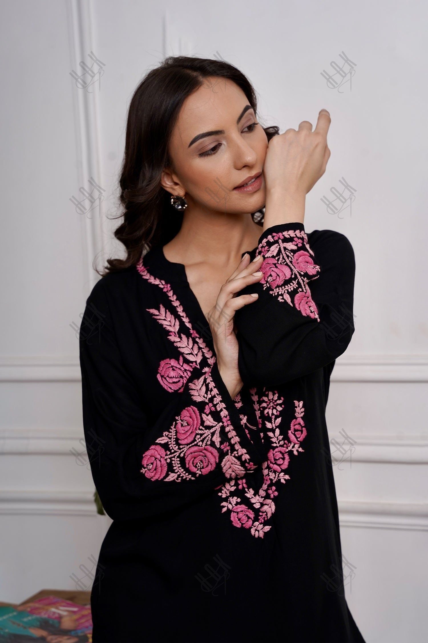 Saba Chikankari Kurta in Rayon Cotton - Black