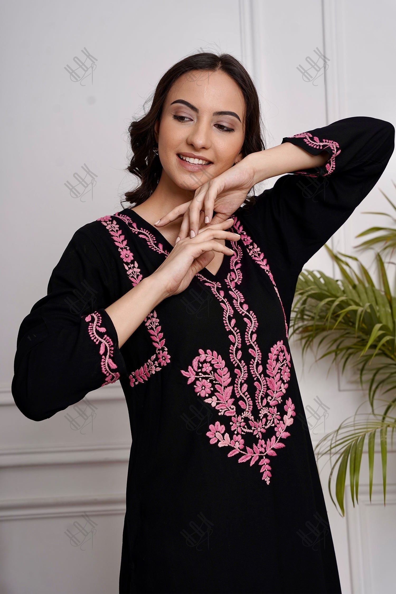 Saba Chikankari Kurta in Rayon Cotton - Black