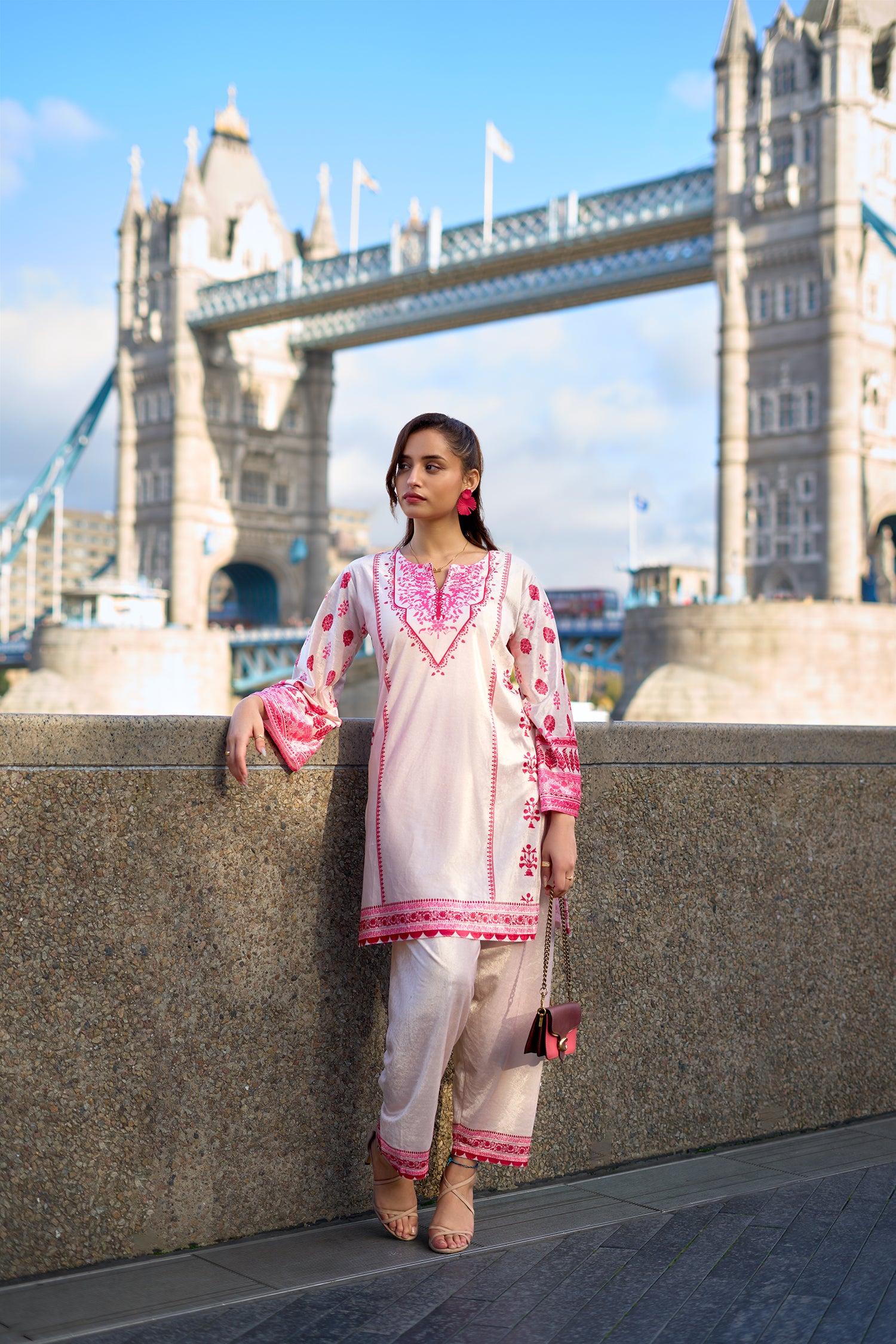 Velvet Printkari Coord Set with Straight Bottoms – Ivory & Pink