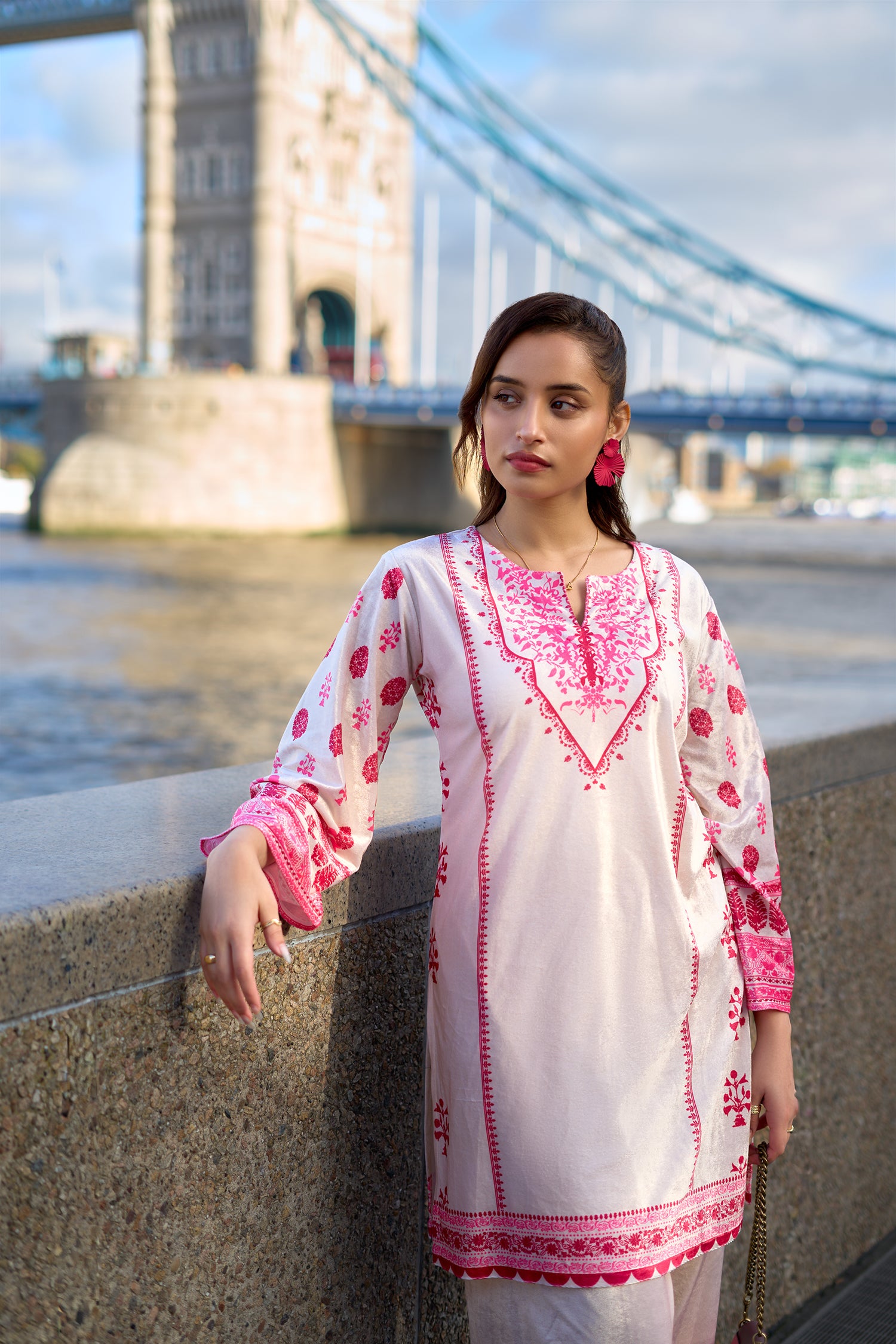 Velvet Printkari Coord Set with Straight Bottoms – Ivory & Pink