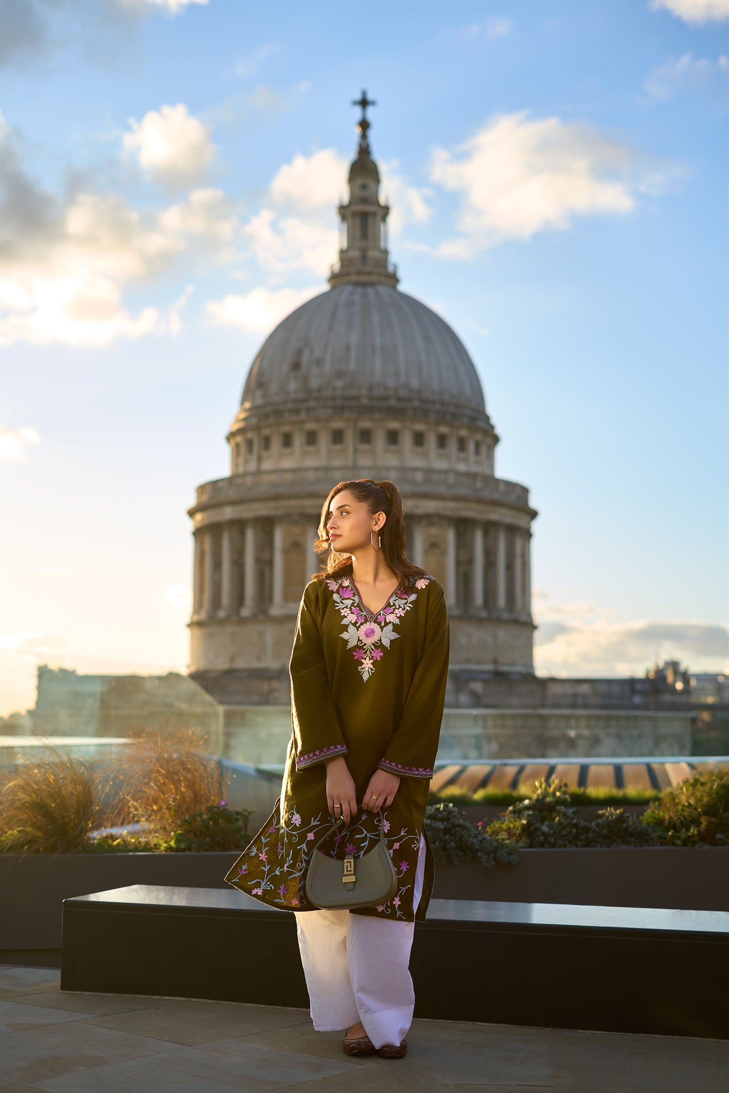 Woolen Phiran in Kashmiri Aari Embroidery - Green