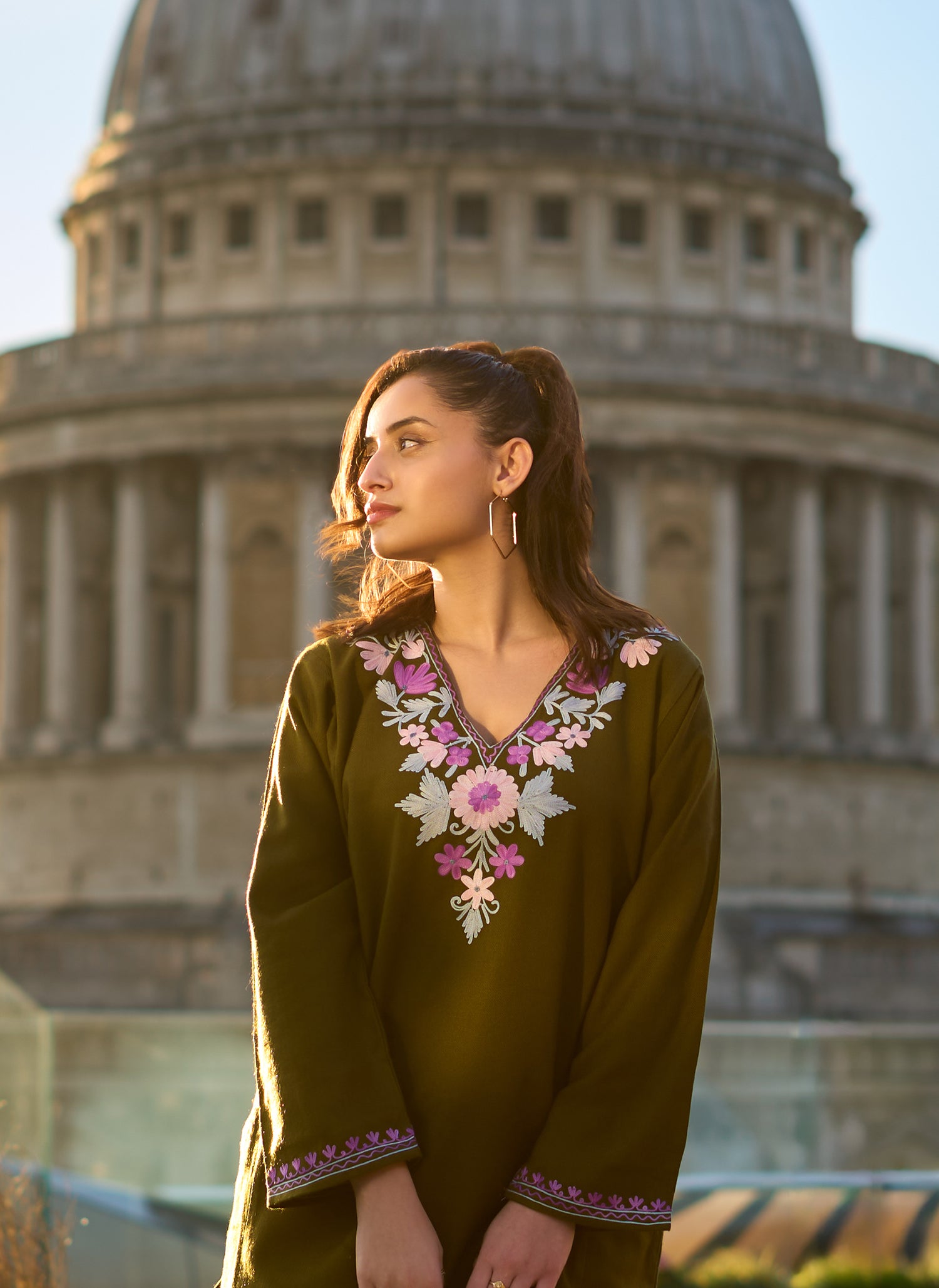 Woolen Phiran in Kashmiri Aari Embroidery - Green