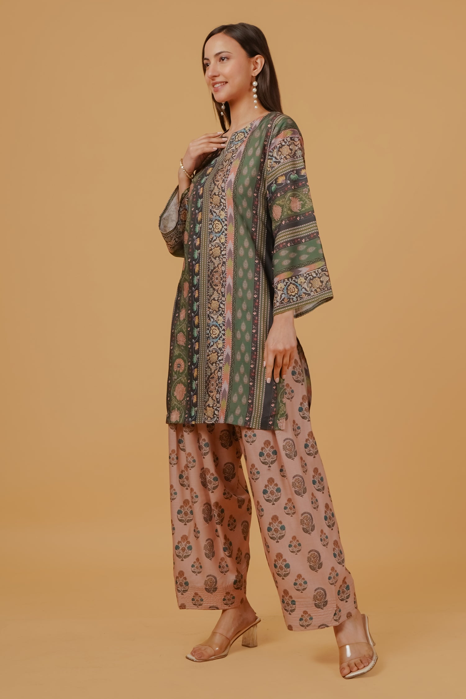 Ishita sandhu in Forest Green Printed  Lawn Cotton Co-ord Set