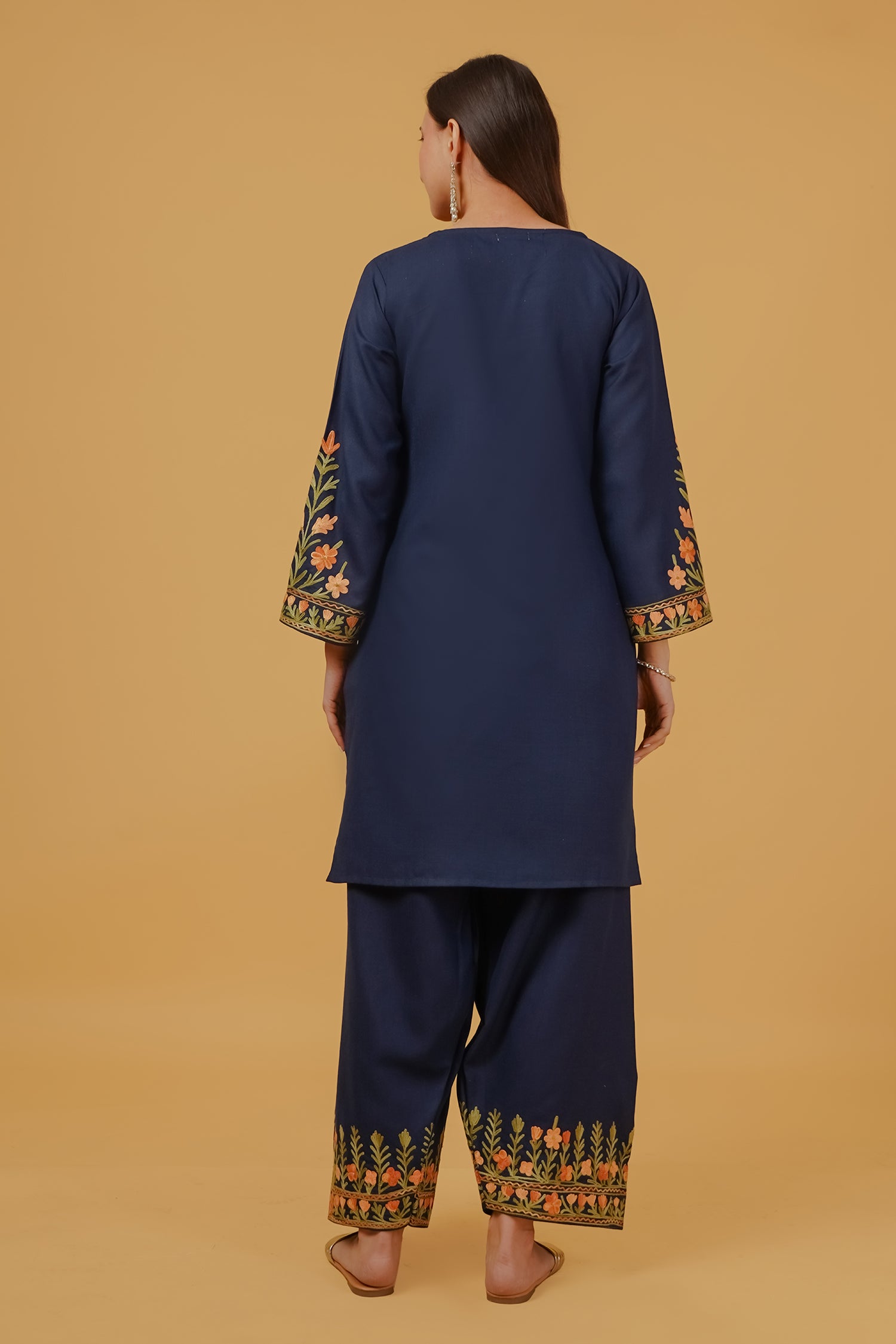 Cotton Kashmiri Aari Embroidered Kurta Set With Farsi Pant- Navy Blue
