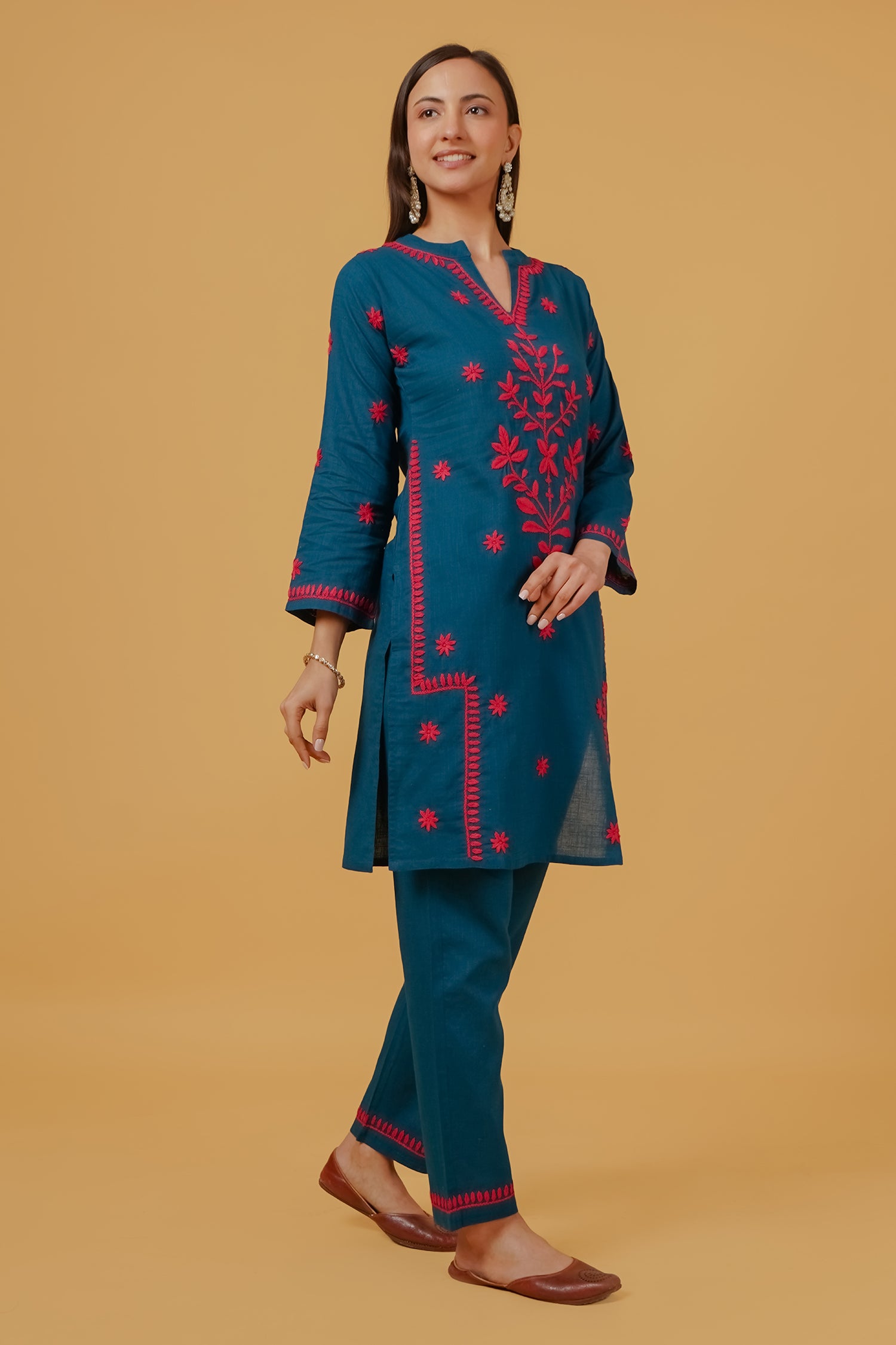 Chikankari Embroidered Kurta Set With Straight Pants – Teal Blue in Cotton