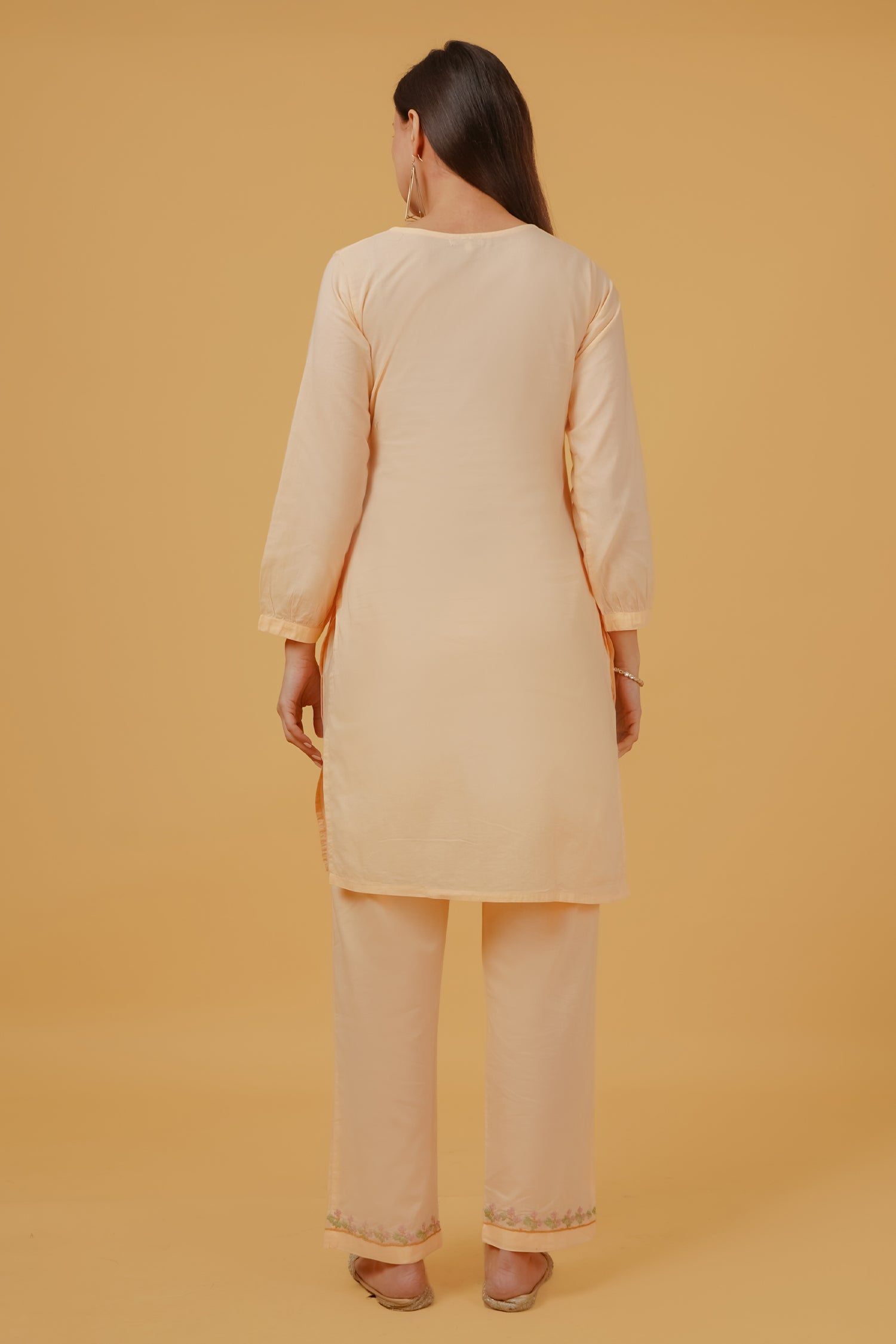 Chikankari Embroidered Kurta Set With Bellbottoms in Cotton– Peach Floral
