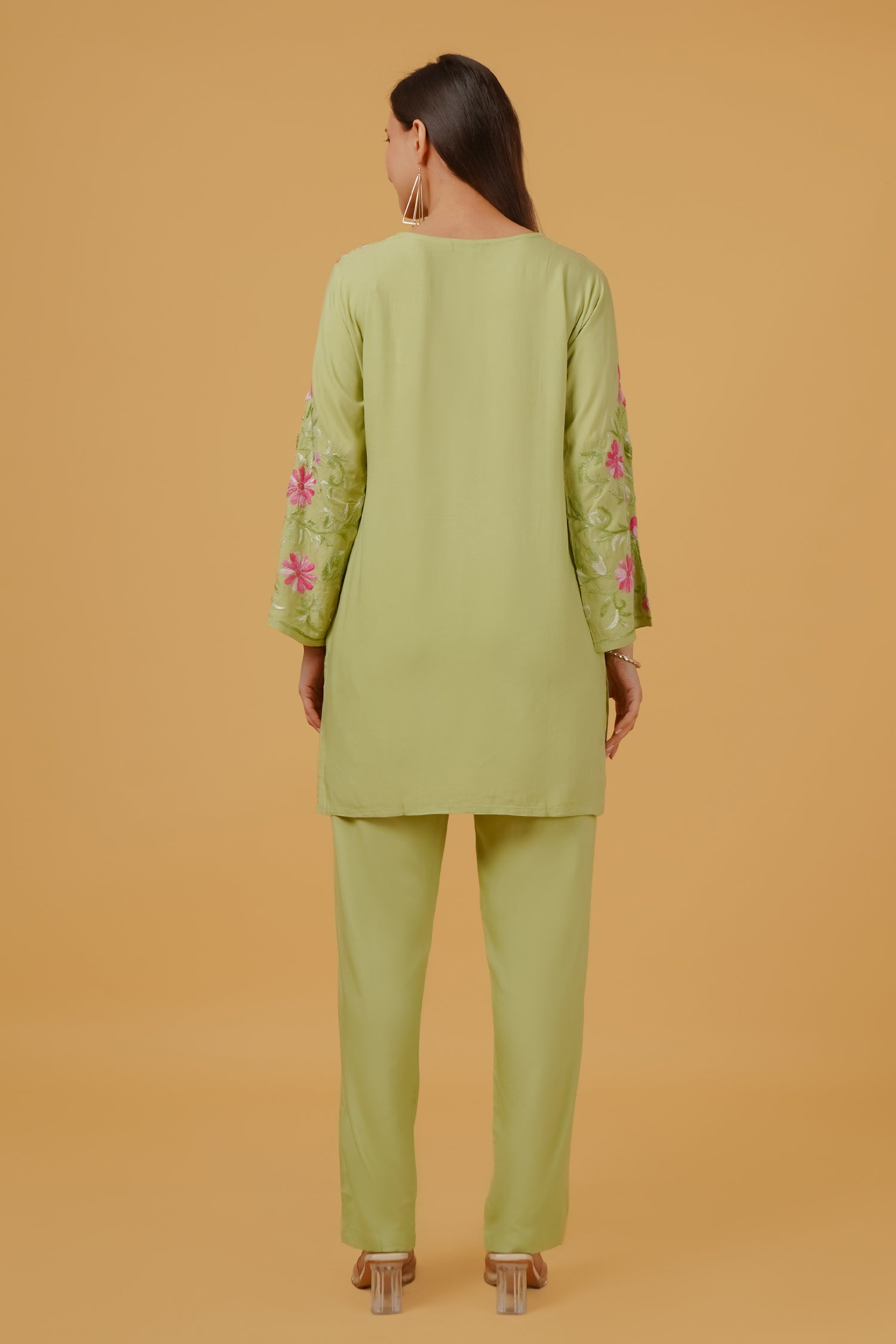 Chikankari Embroidered Kurta in Rayon – Pista Green