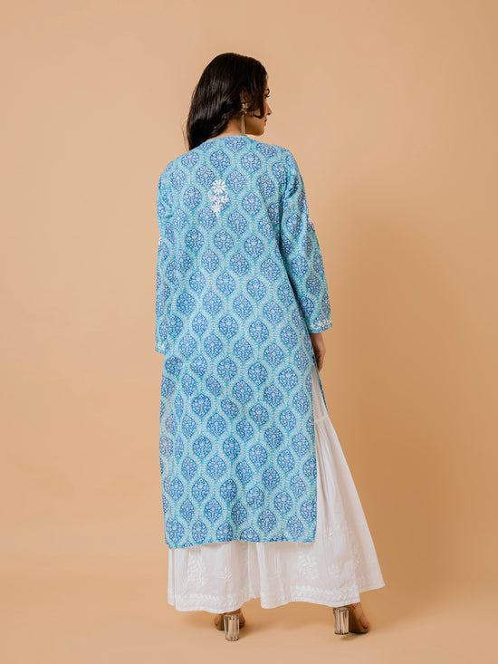 Load image into Gallery viewer, Fizaa Chikankari Kurta in Mul cotton in Blue Print

