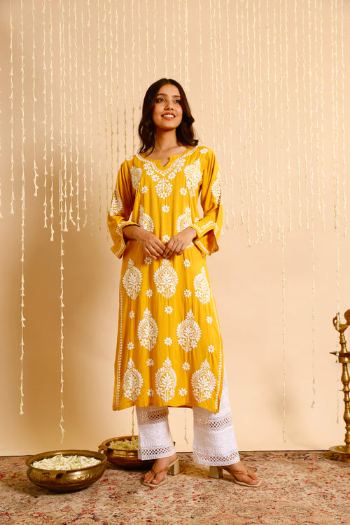 Alia Bhatt's yellow kurta set will brighten up your work from home wardrobe  | VOGUE India