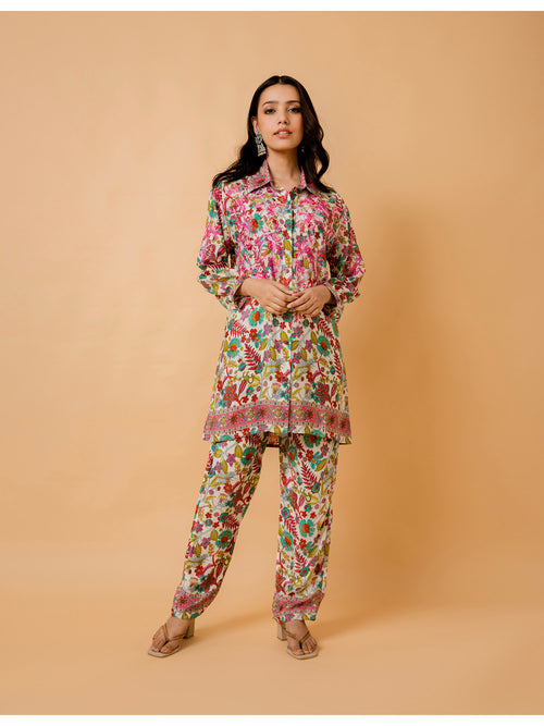 Load image into Gallery viewer, Fizaa Cream Multicolor Polysilk Set with Pink Hand Embroidery
