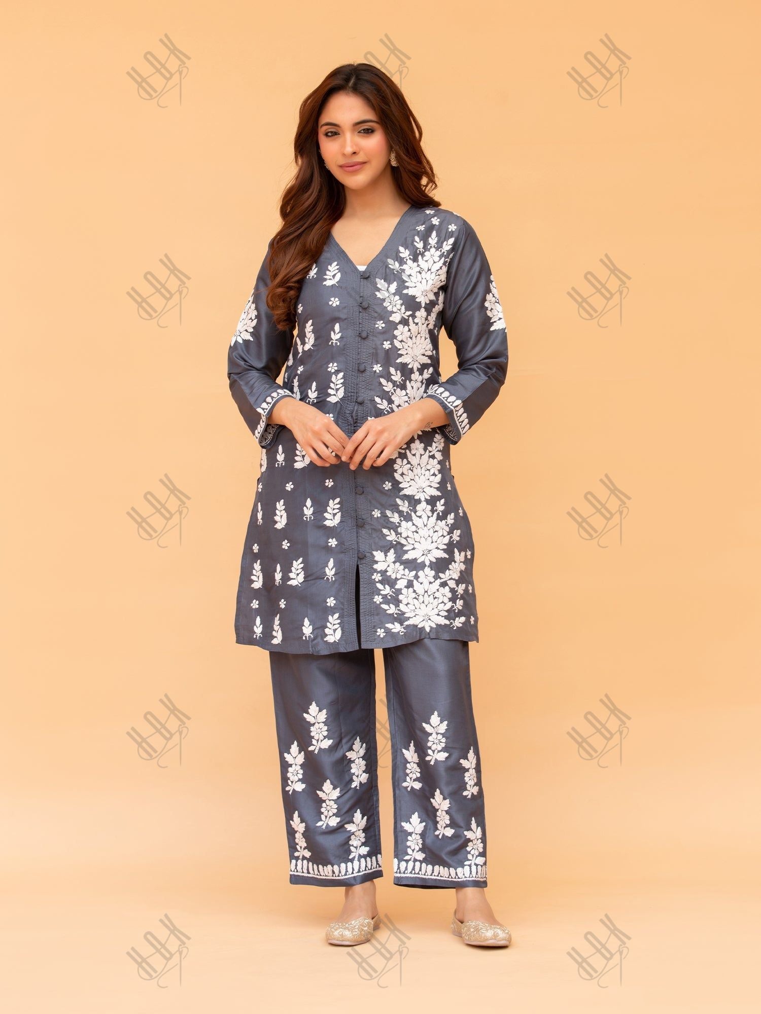 Mohi in Saba Chikankari Kurta Set in Habutai Silk - Grey