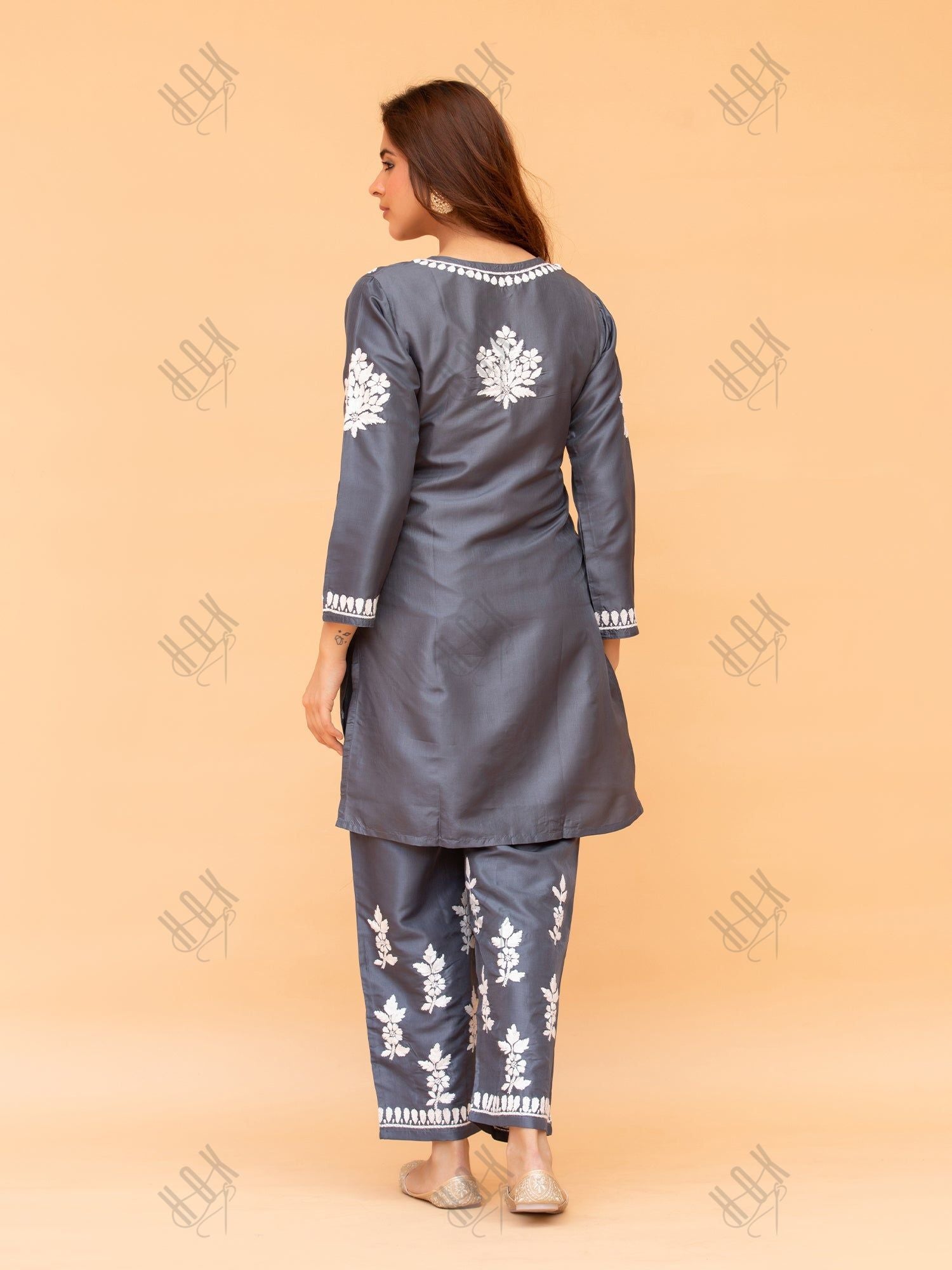 Mohi in Saba Chikankari Kurta Set in Habutai Silk - Grey