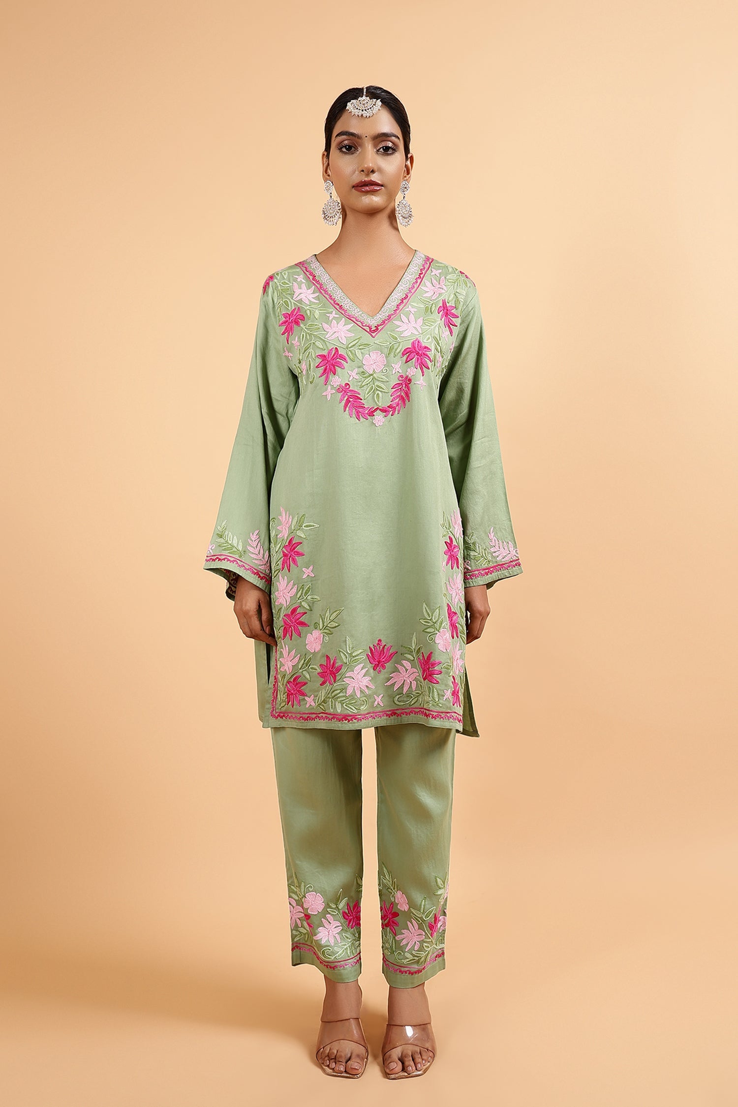 Kashmiri Aari Embroidered Kurta Set with Straight Pants - Green