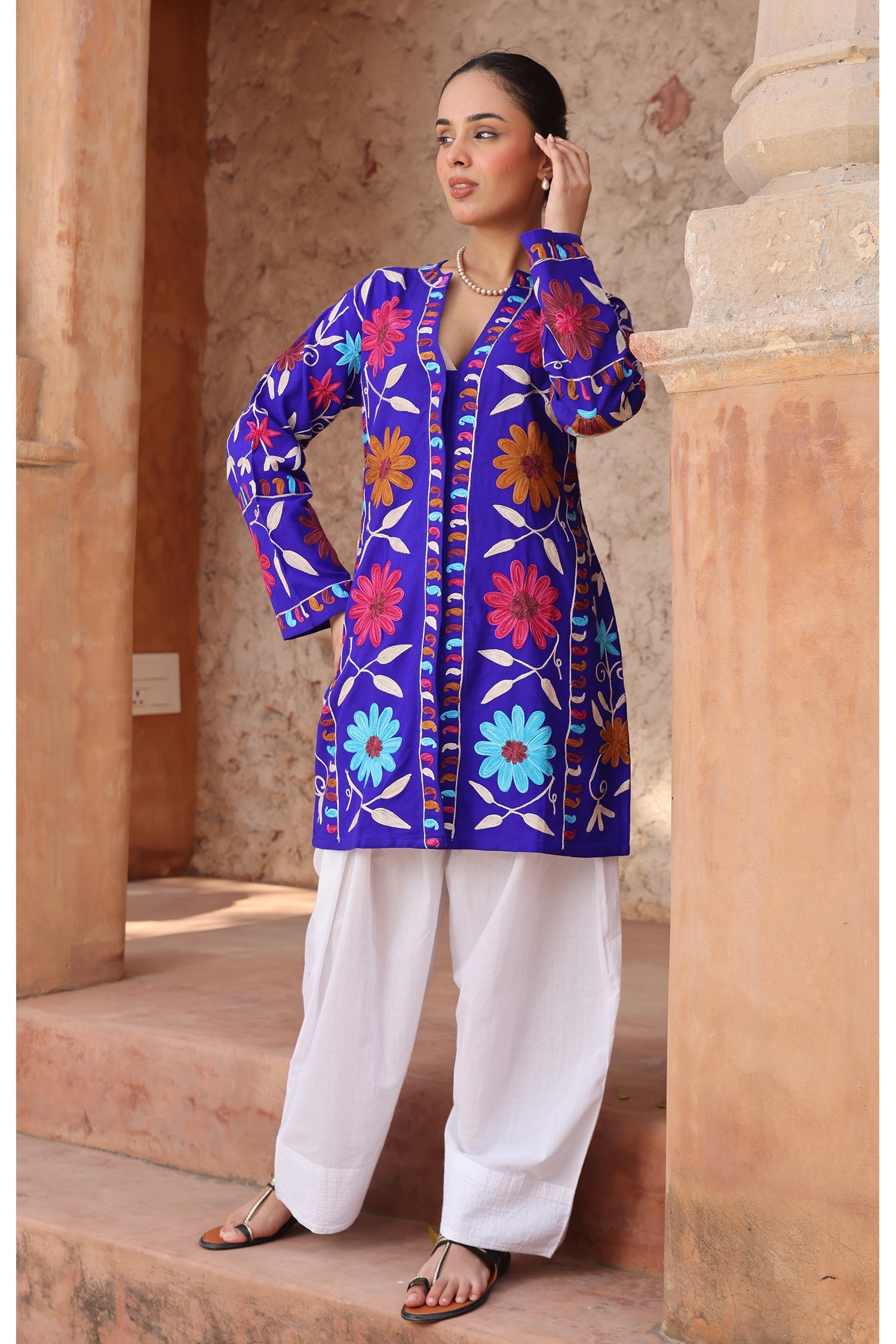 Woolen Kashmiri Aari Jacket – Royal Blue Floral