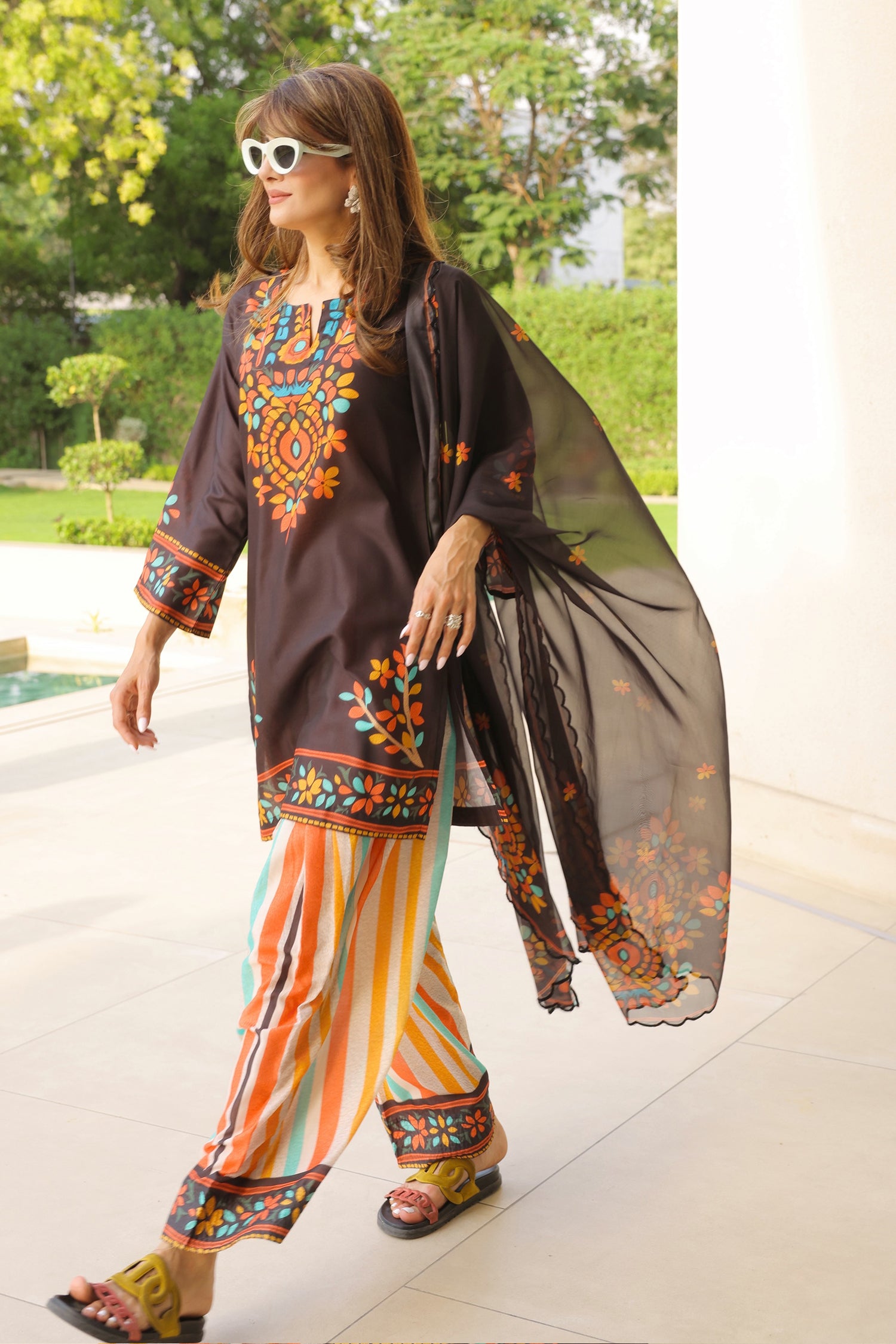 Neha x HOK in Black Multicolour Printed Lawn Cotton Kurta Set with Farsi Pants