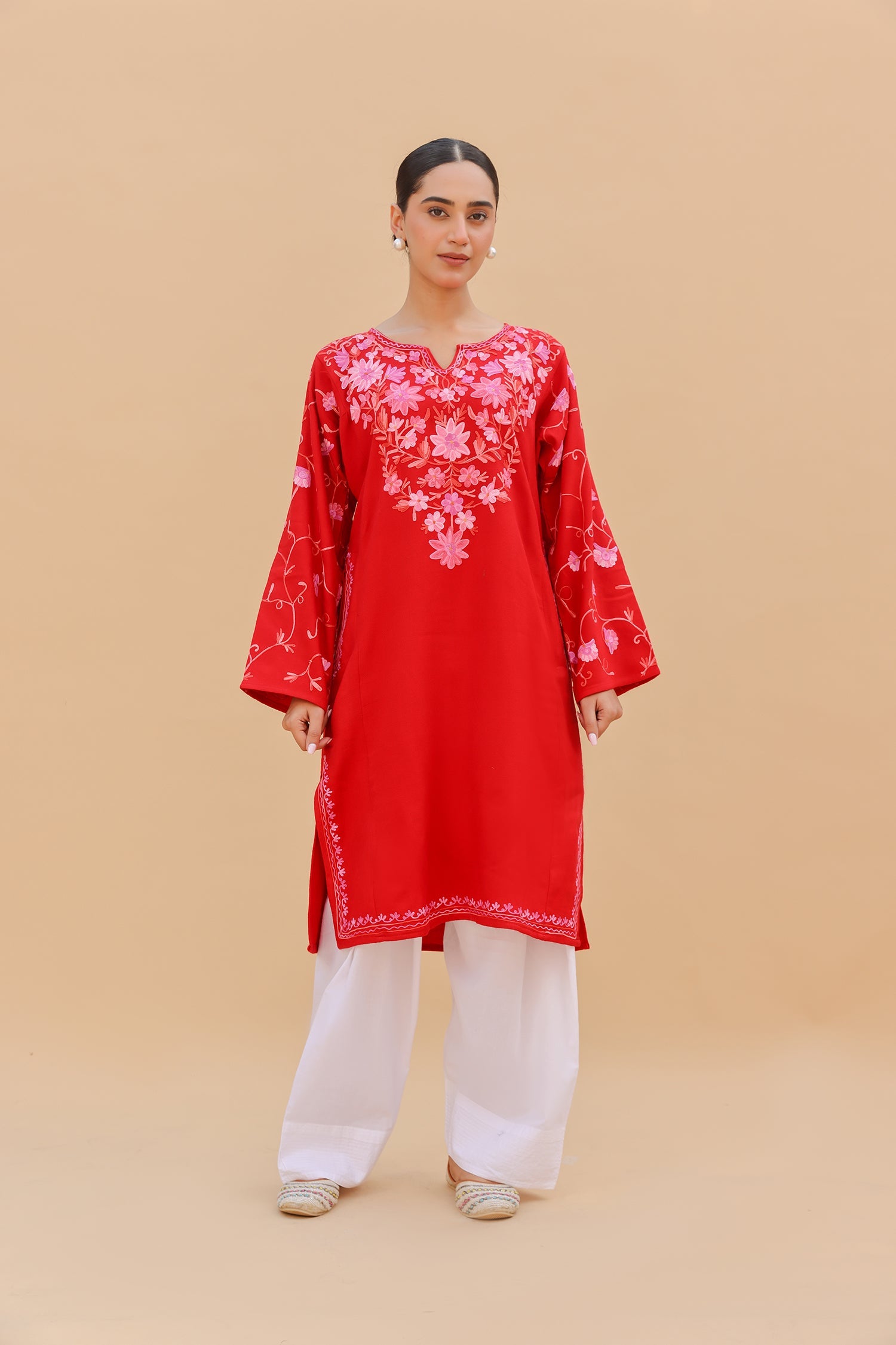Woolen Phiran in Kashmiri Aari Embroidery - Red