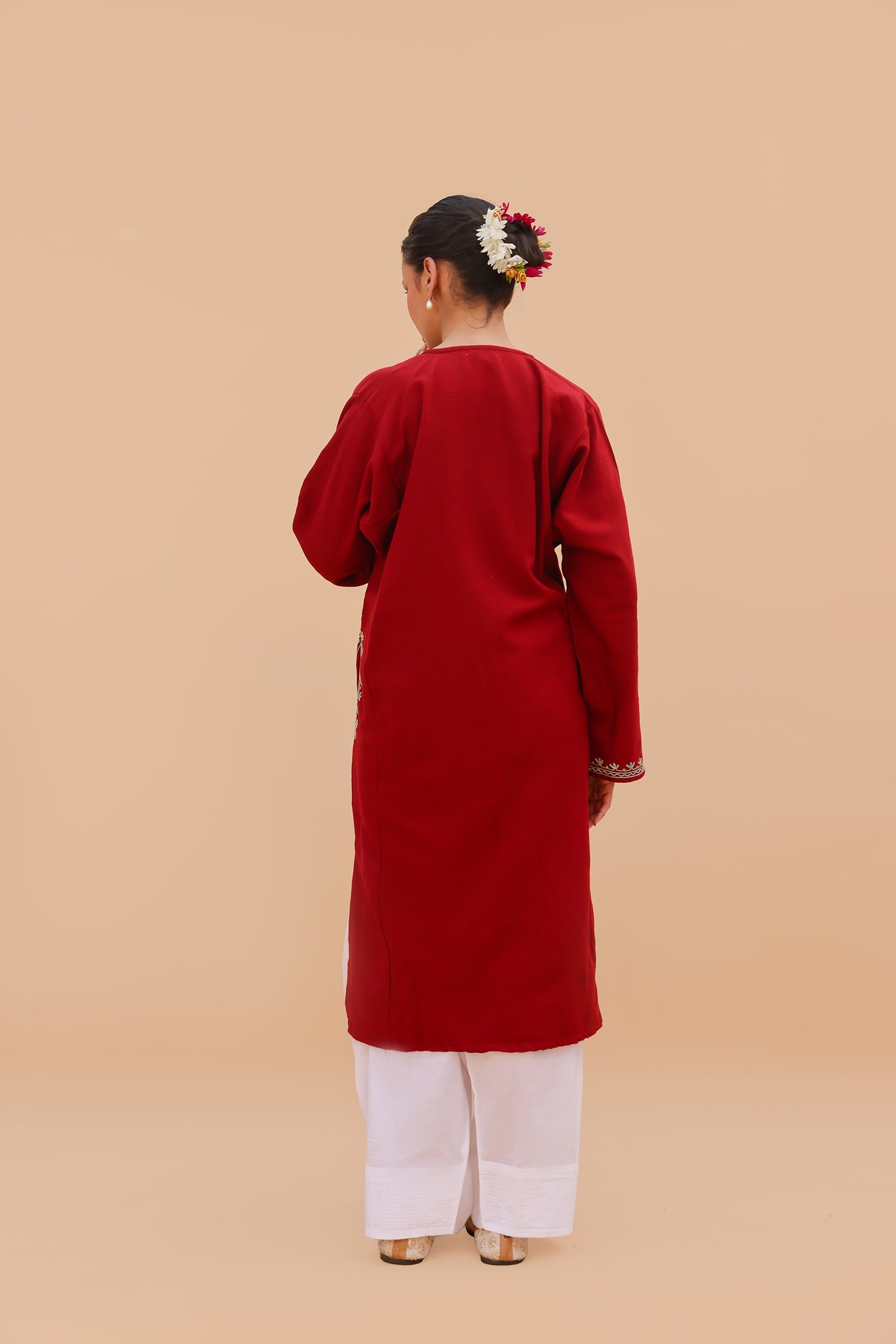 Woolen Phiran in Kashmiri Aari Embroidery - Maroon