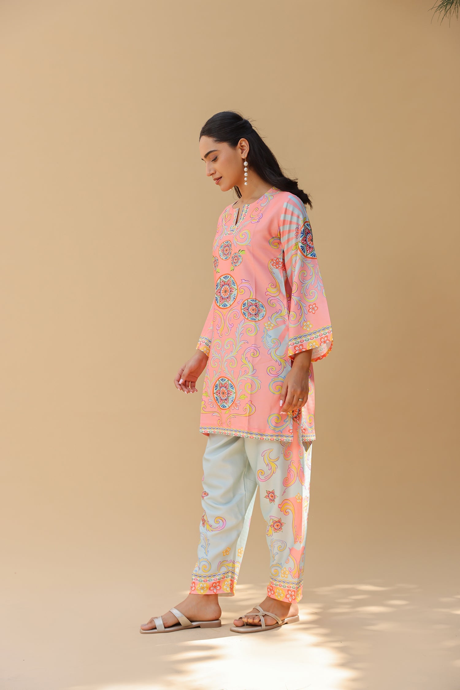 Pashmina Printkari Coord Set with Straight Bottoms – Peach & Aqua