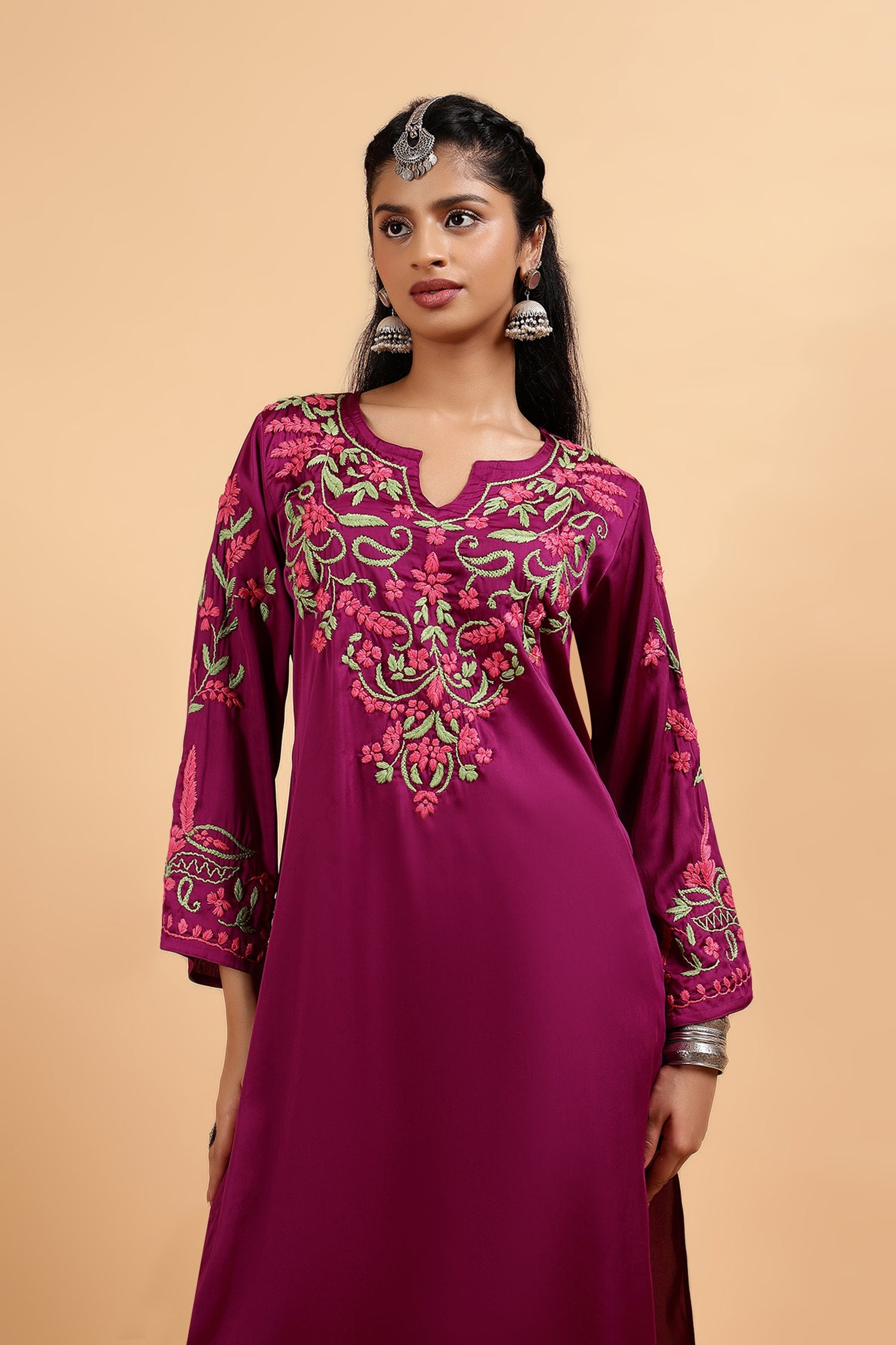 Anureet in Chikankari Kurta Set in Satin Silk with Farsi Pants – Purple