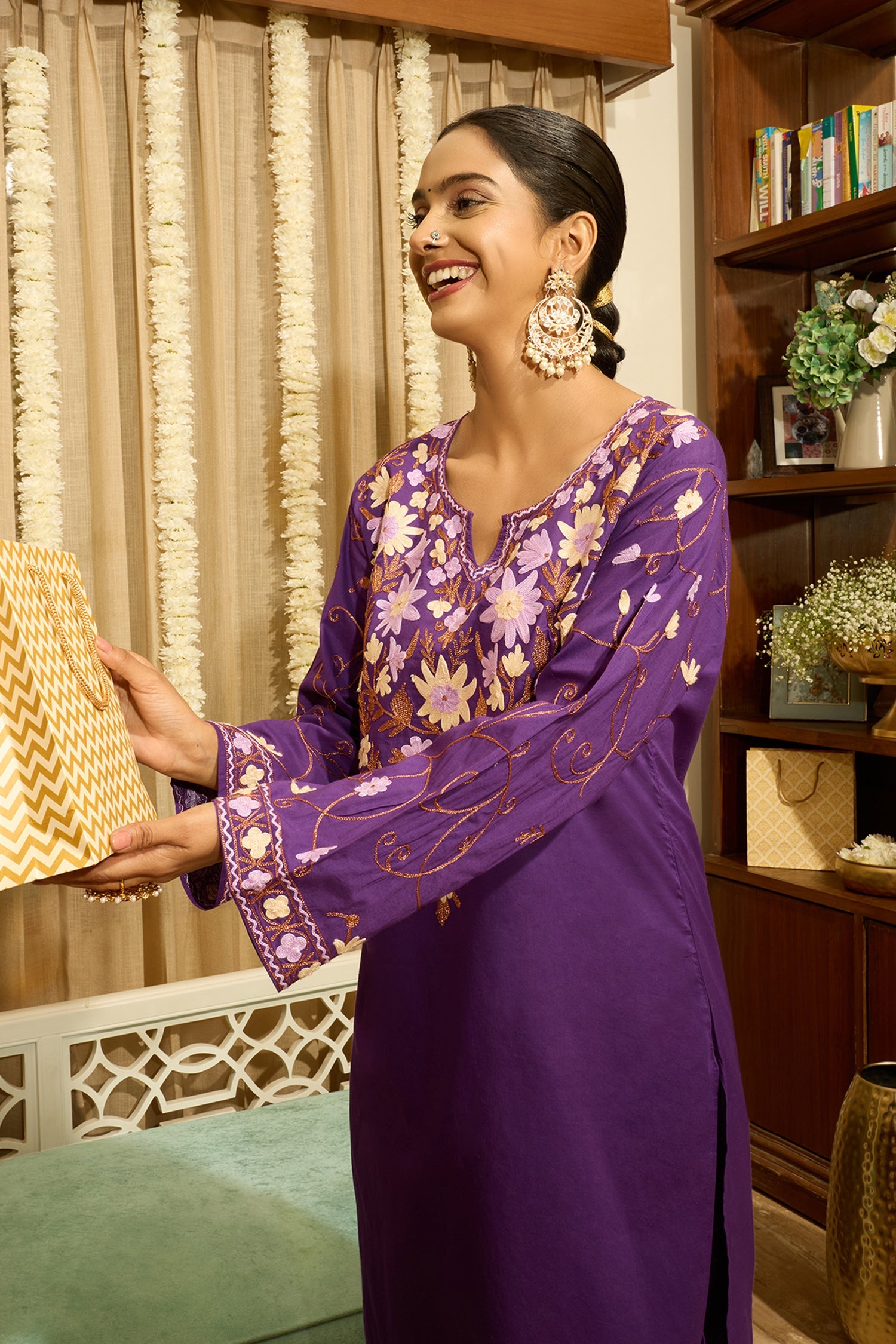 Kashmiri Aari Embroidered Kurta Set with Farsi Pants - Purple