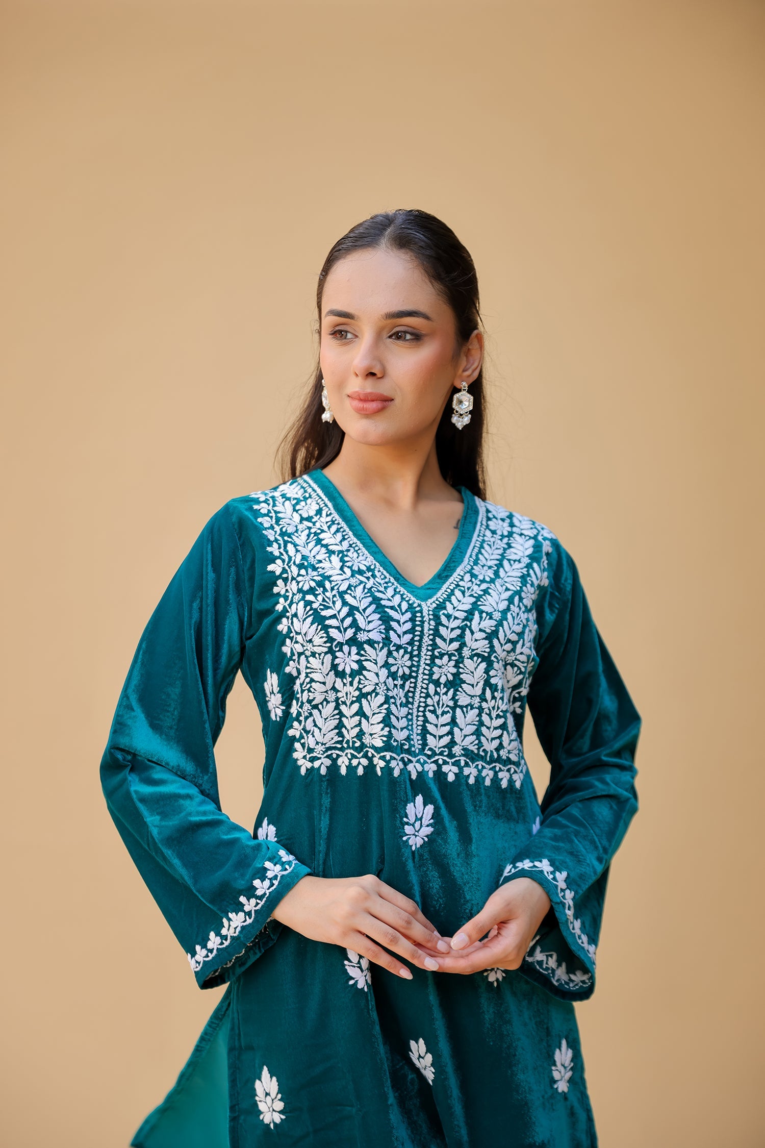 Velvet Chikankari Kurta – Tourquise Blue