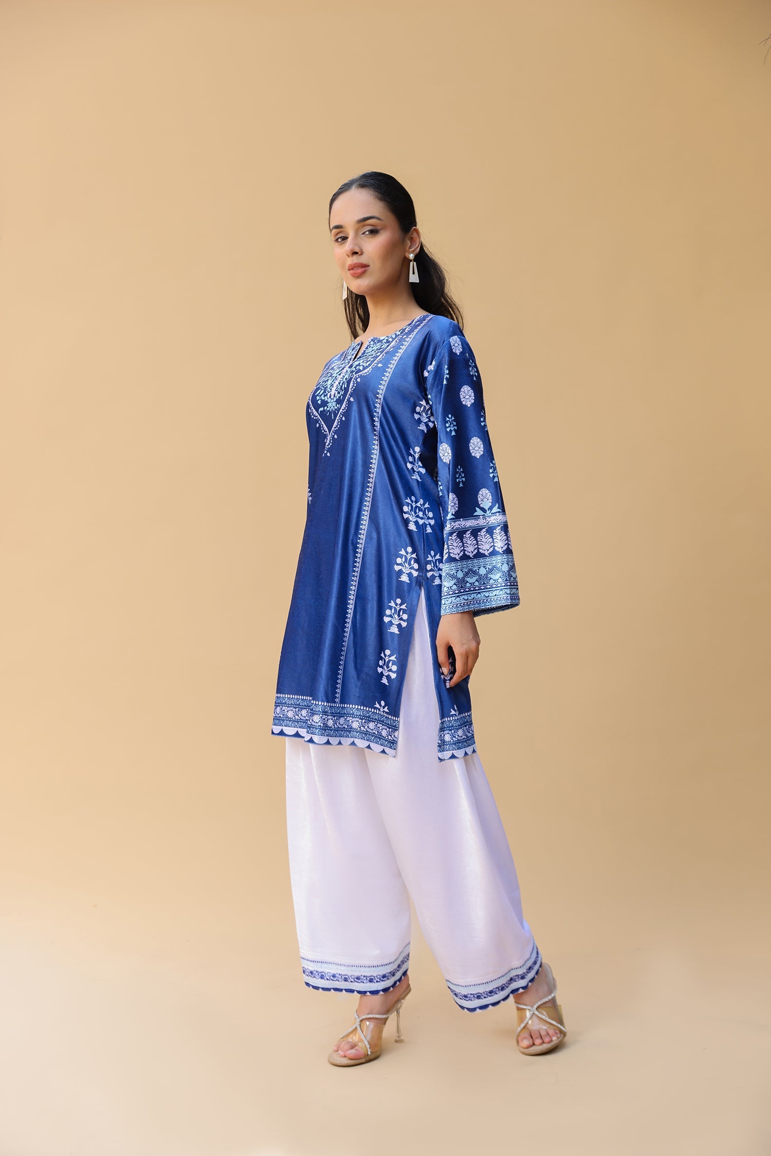Velvet Printkari Coord Set with Farsi Bottoms – Blue & White