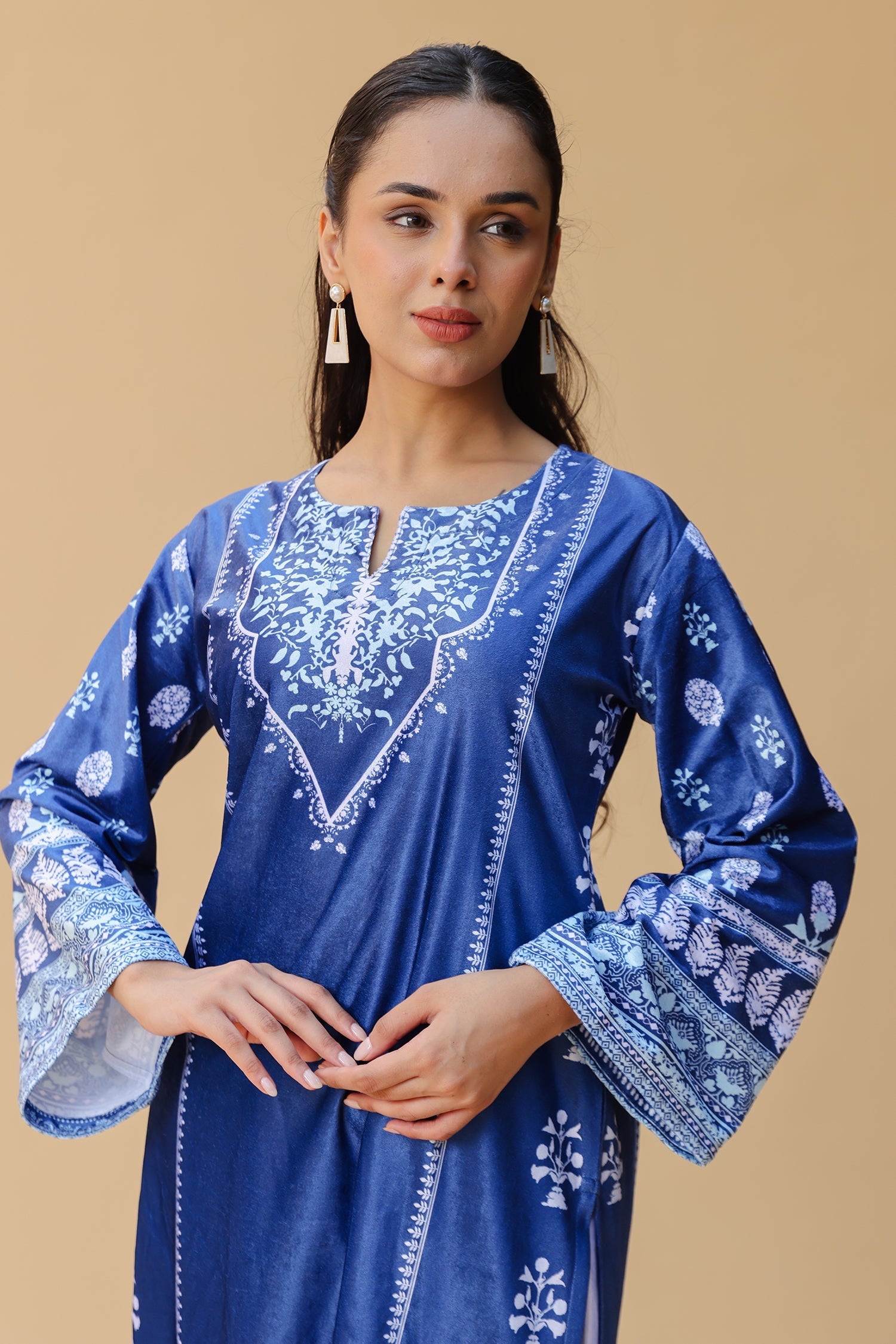 Velvet Printkari Coord Set with Farsi Bottoms – Blue & White