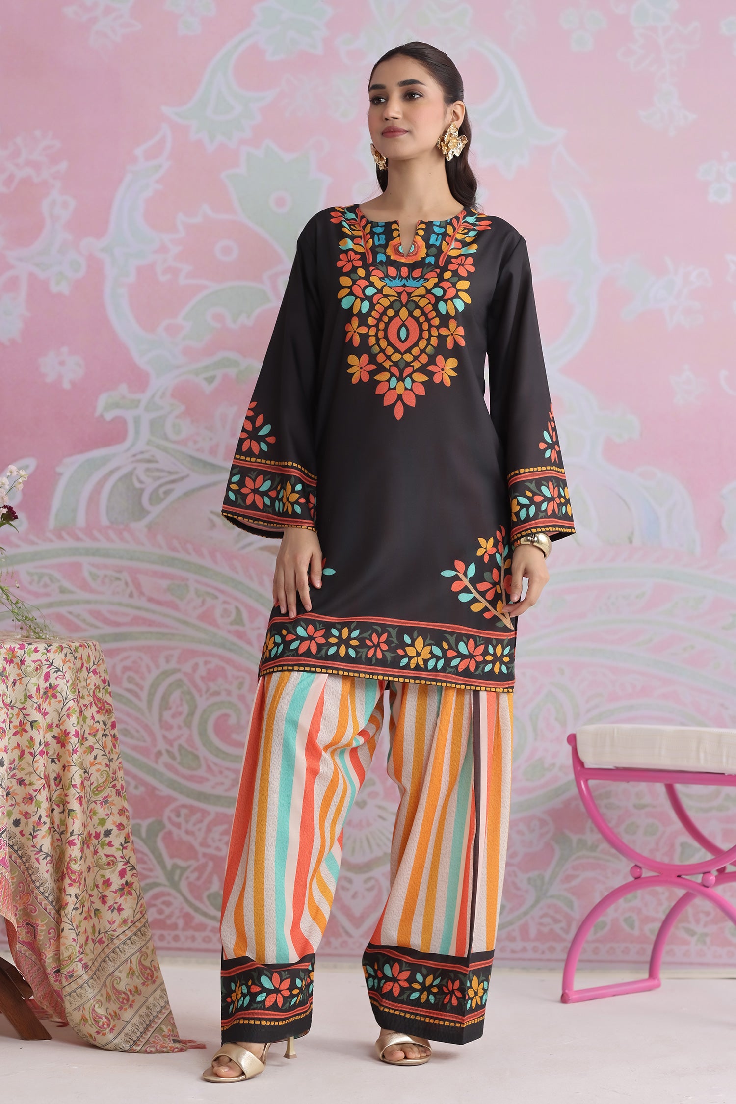 Black Multicolour Printed Lawn Cotton Kurta Set with Farsi Pants