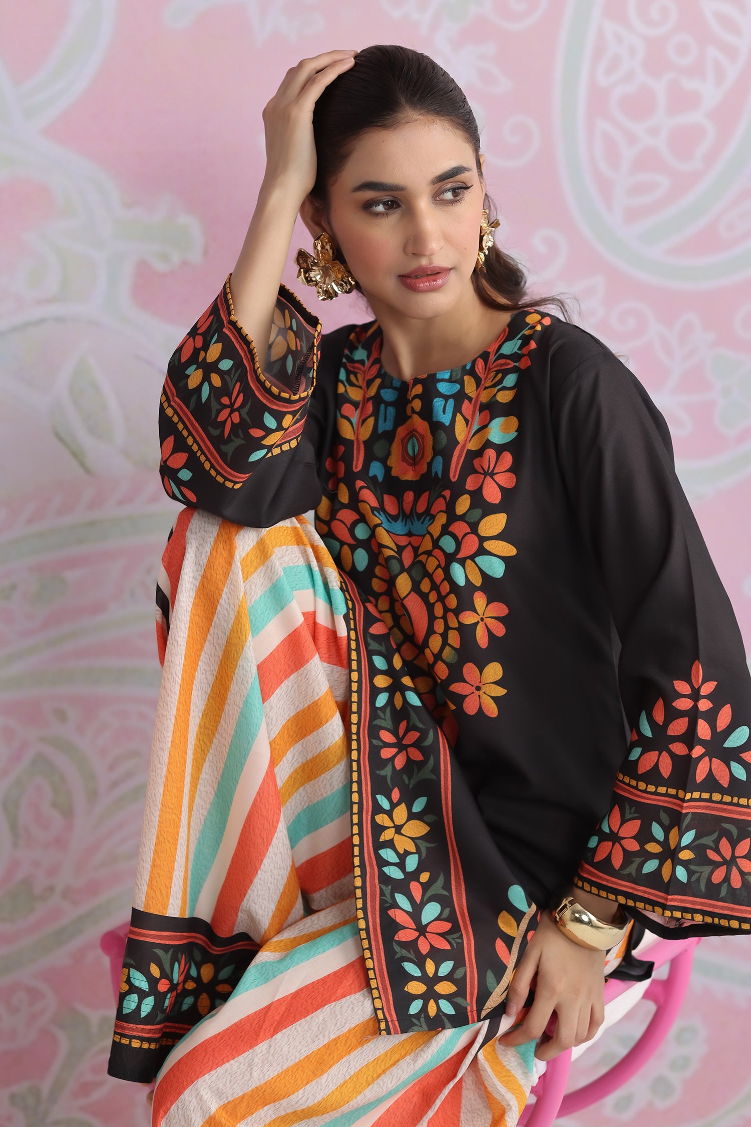 Black Multicolour Printed Lawn Cotton Kurta Set with Farsi Pants