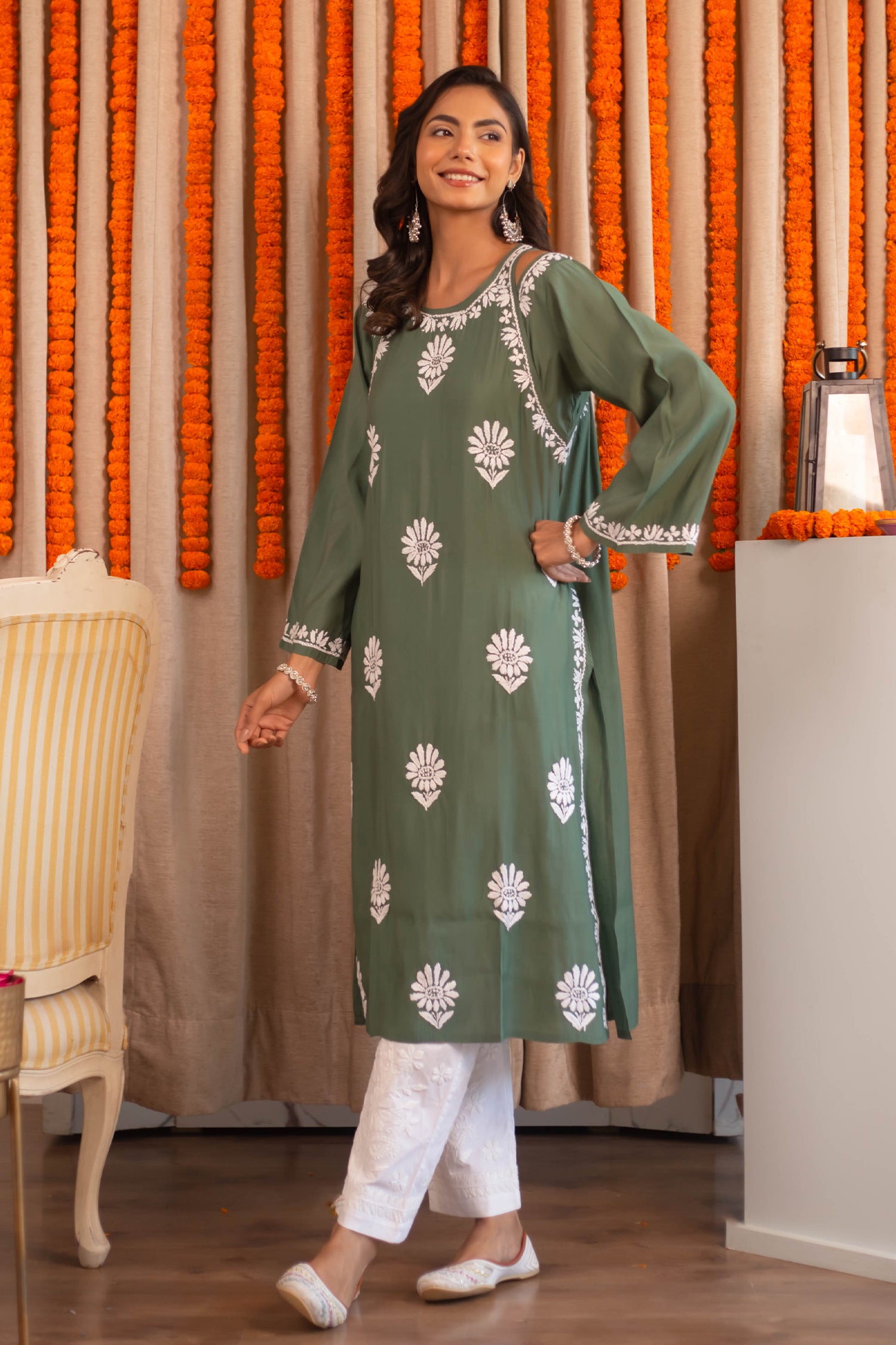 Saba Chikankari Long Kurta Shoulder Cut In Muslin - Bottle Green