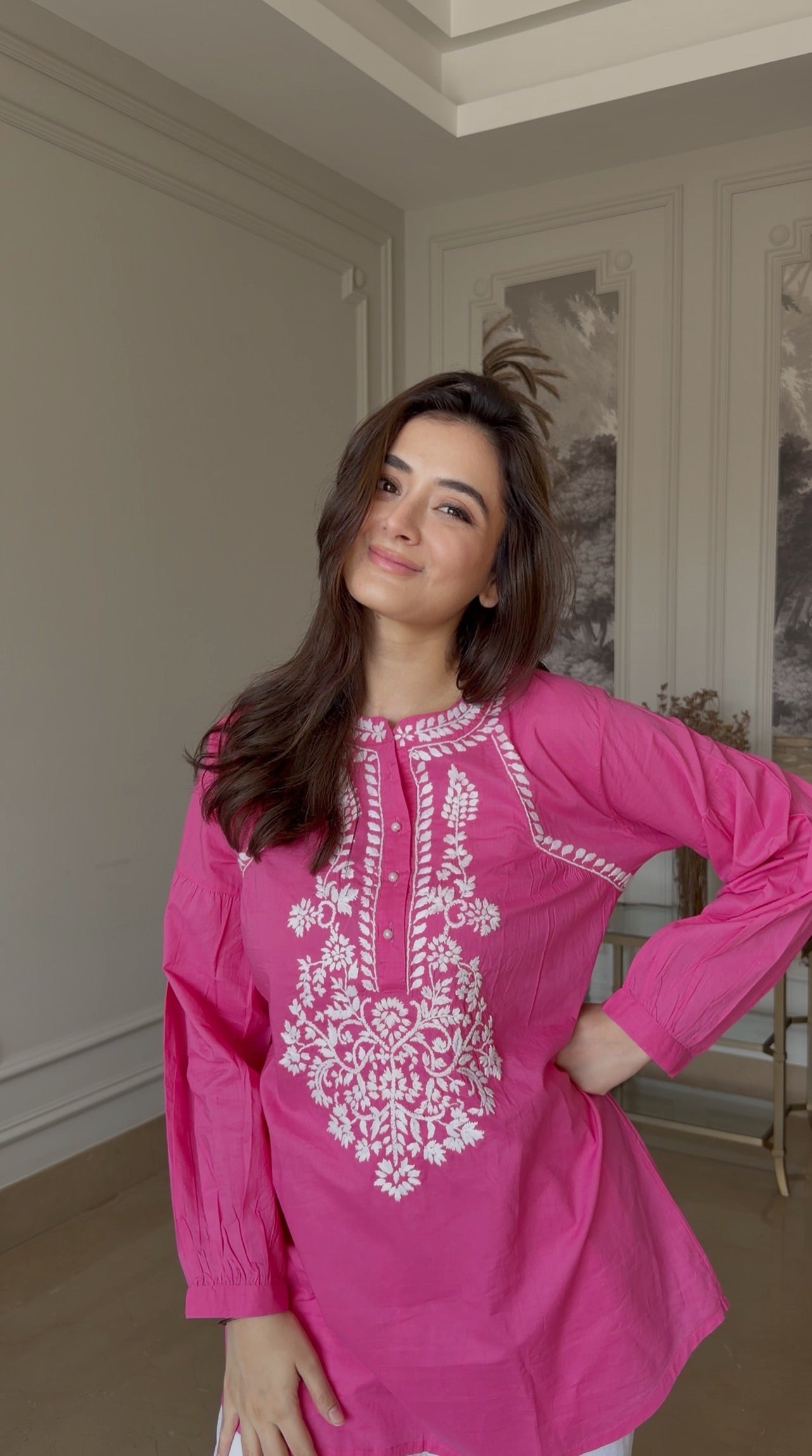 Evneet In Cotton Chikankari Short Kurta - Pink