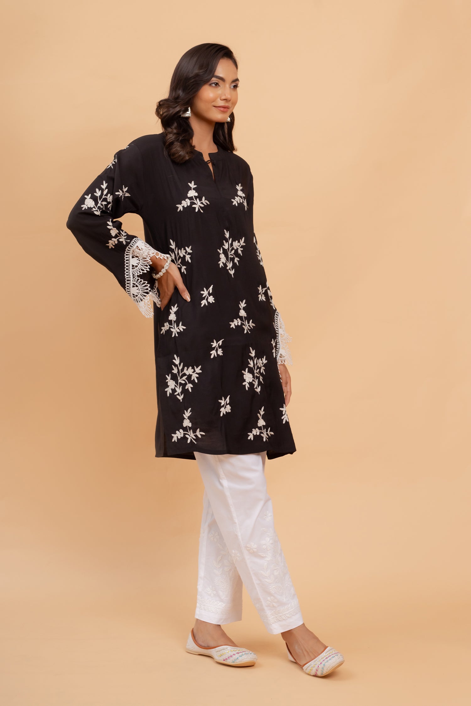 Anushka in Saba Zari Work Long Kurta In Muslin - Black