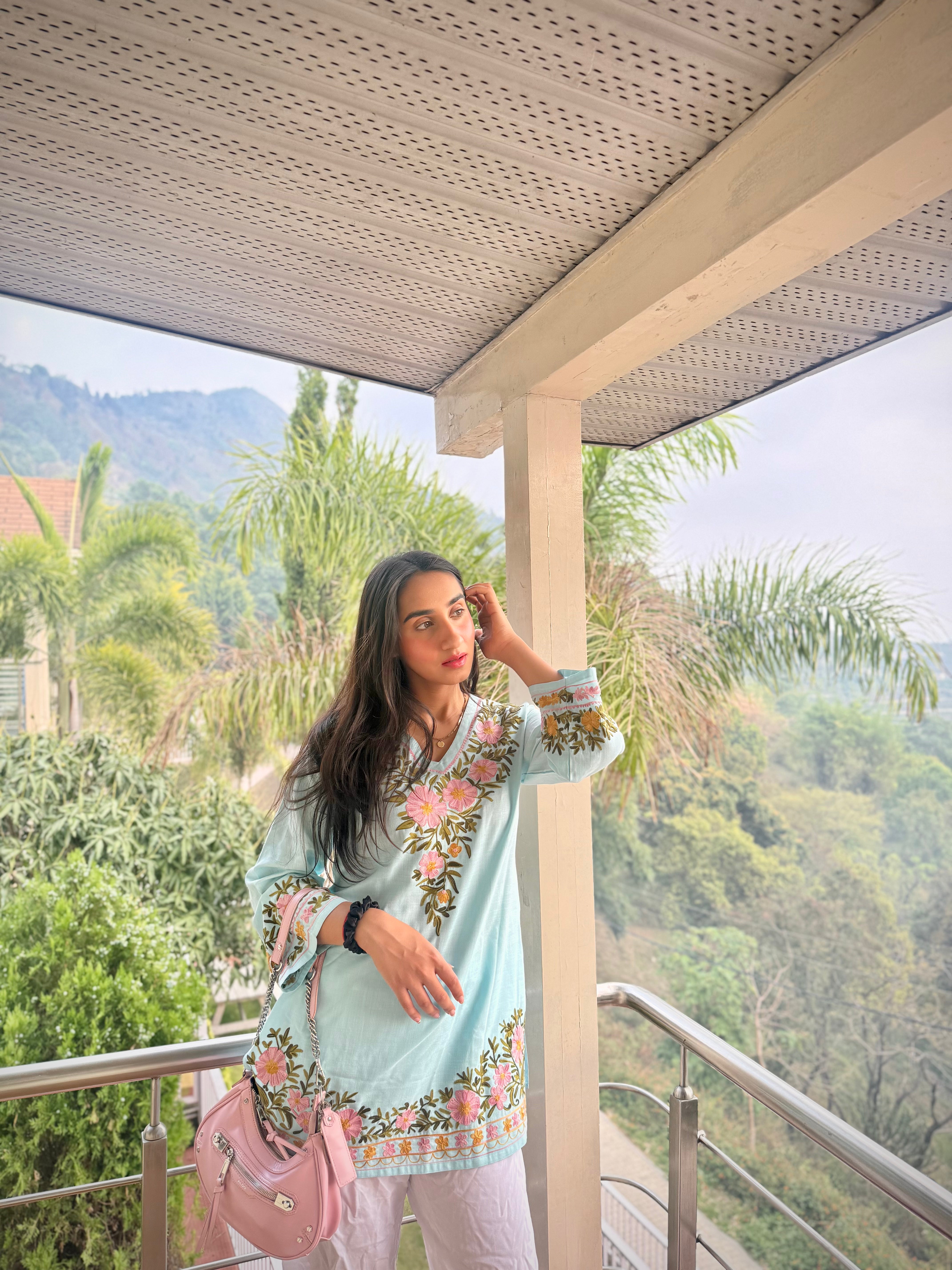 Shefali In Cotton Kashmiri Aari Short Kurta - Light Blue