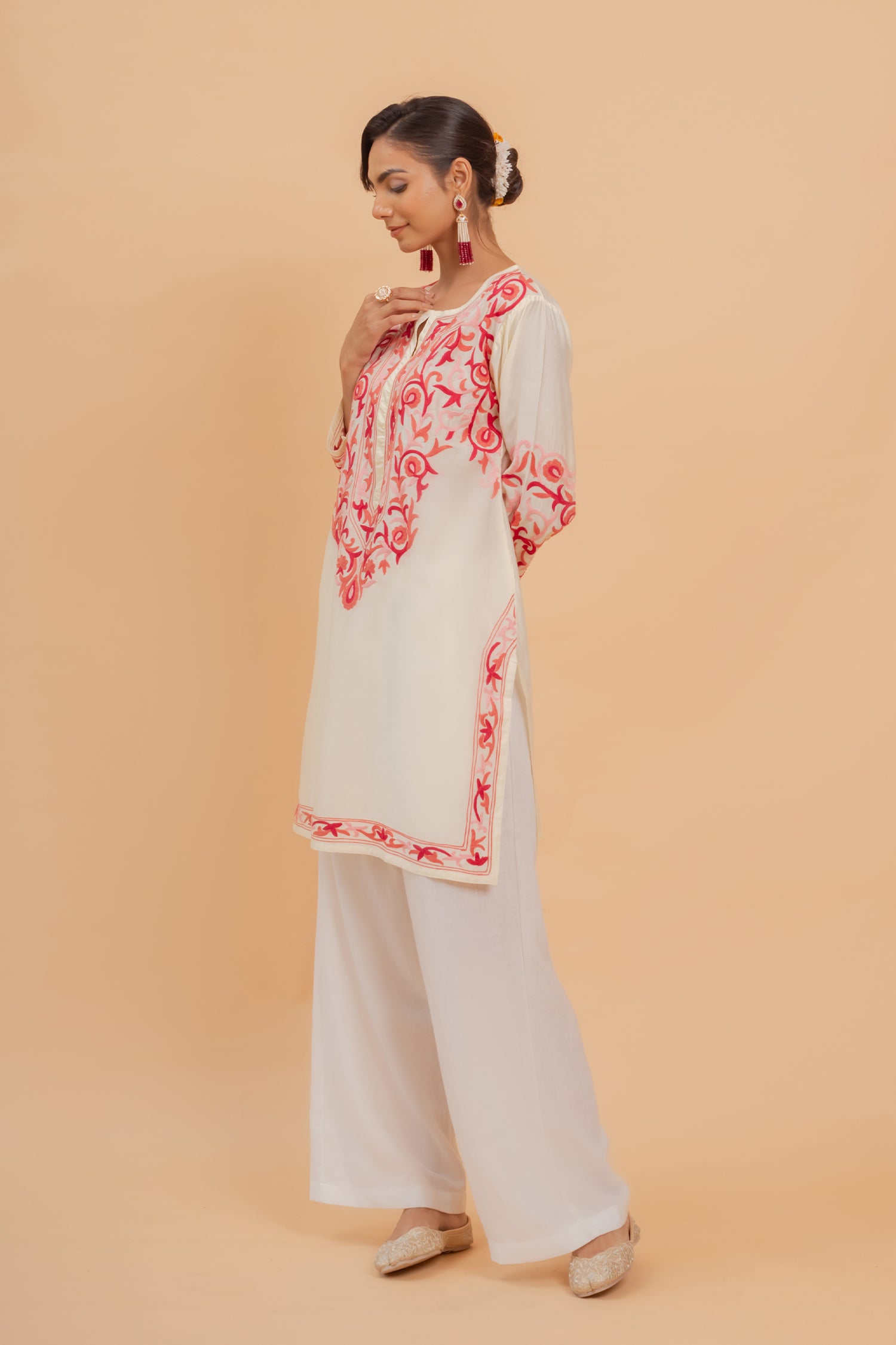 Mansi in Falak Kashmiri Long Kurta In Chanderi Silk With Pink Embroidery