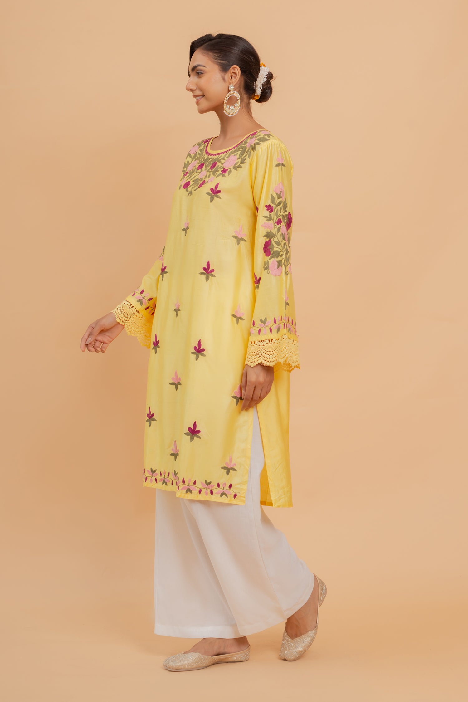 Gargi in Falak Kashmiri Long Kurta In Yellow Chanderi Silk With Aari